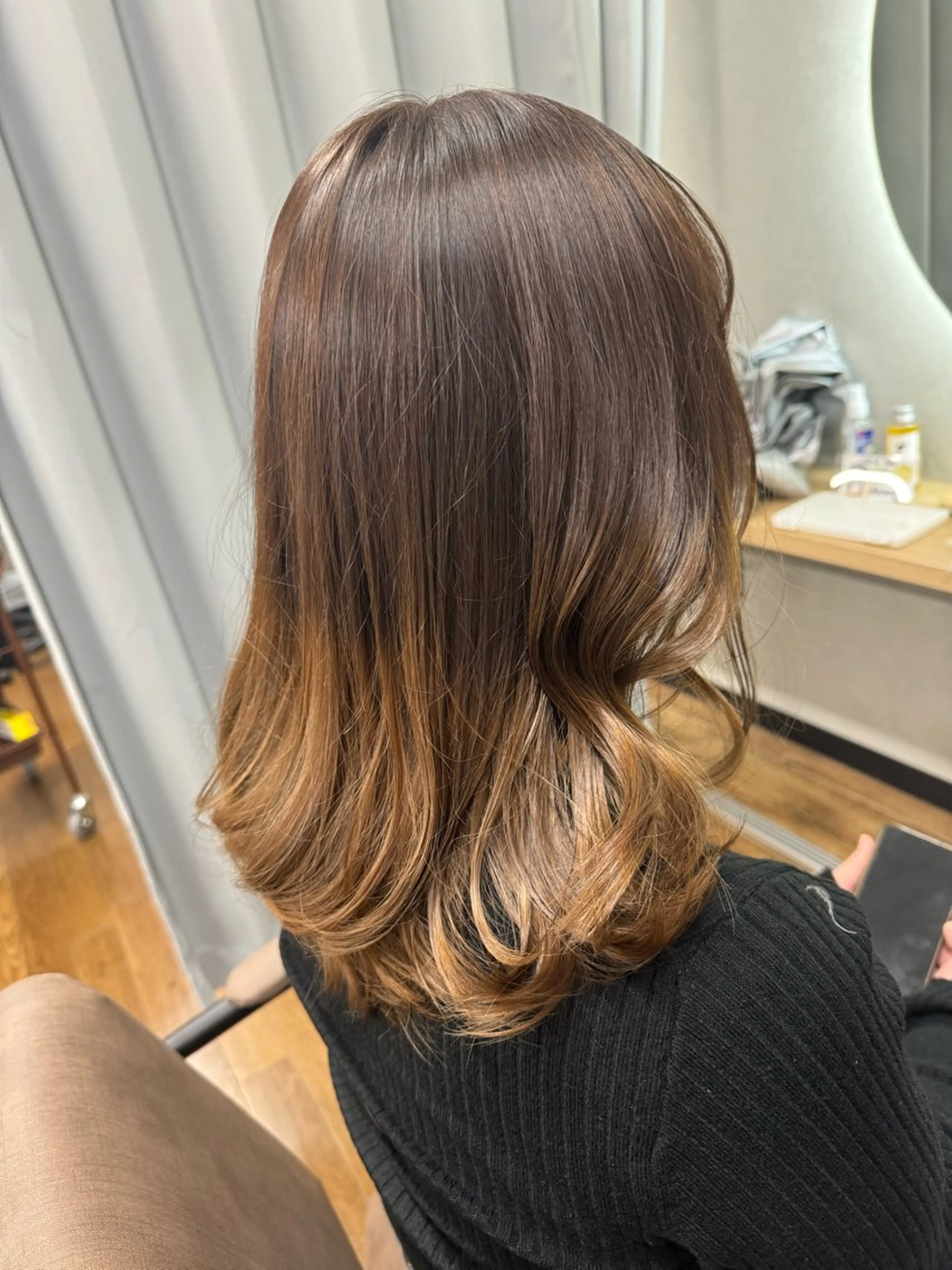 セミロング カット ヘアカラー TELA HAIR 稲毛店　千尋のヘアスタイル