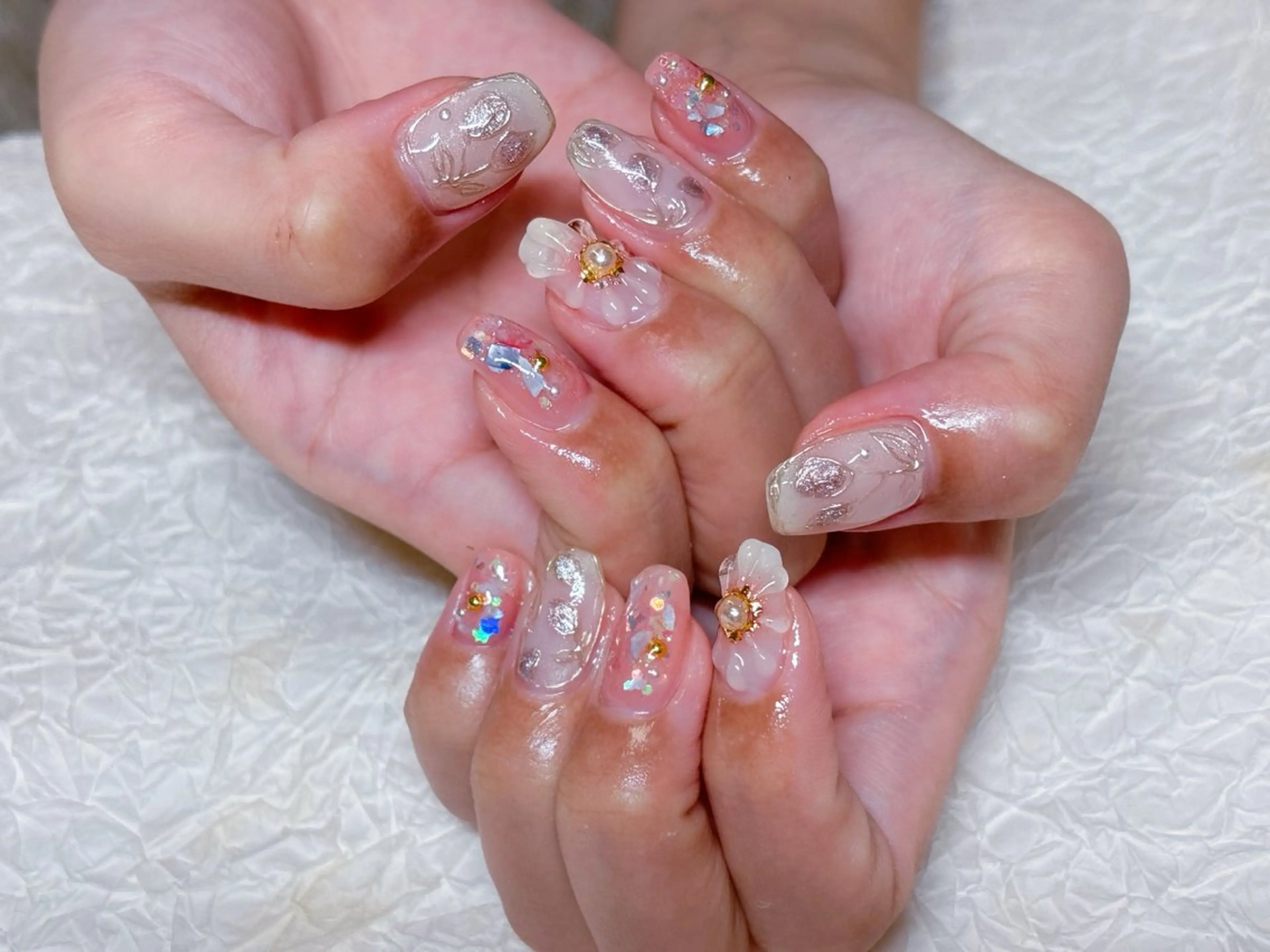 ネイル アートネイル オーロラネイル チークネイル 桜ネイル フラッシュネイル ハンドネイル ゆ か_Nails💫のネイルデザイン