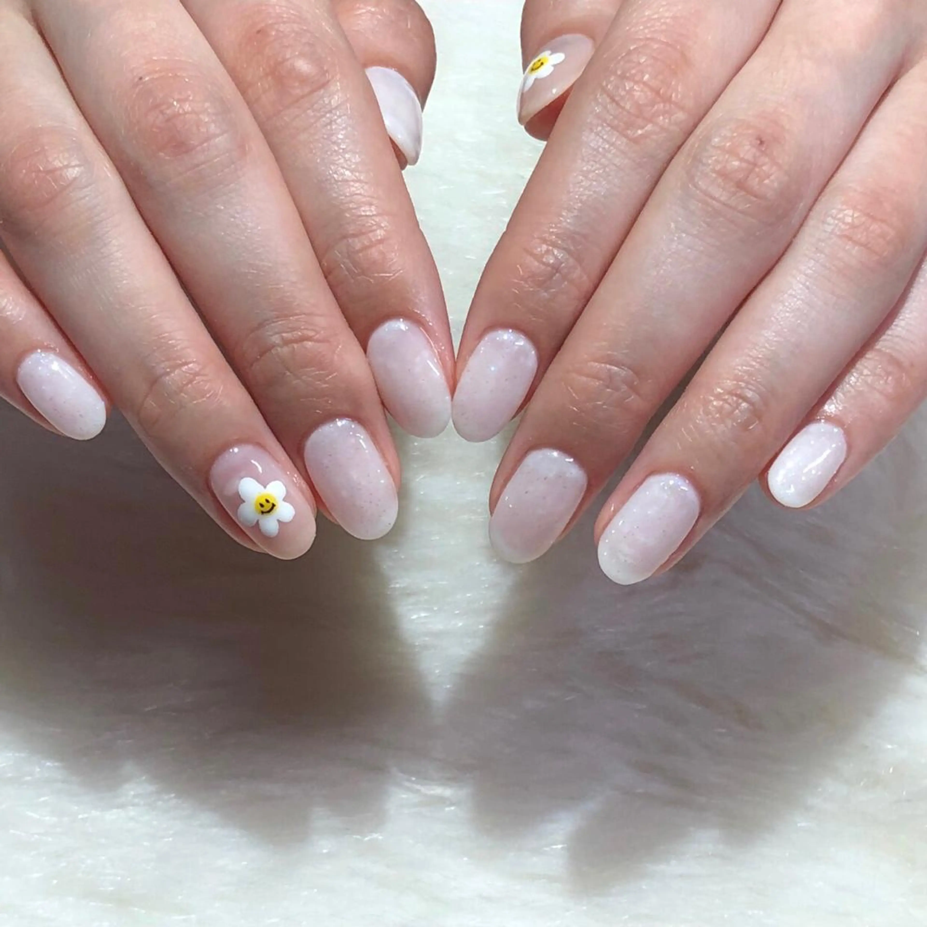 ネイル ハンドネイル フットネイル ハンドケア Nes.Nail所属・Miyagi Asamiのネイルデザイン