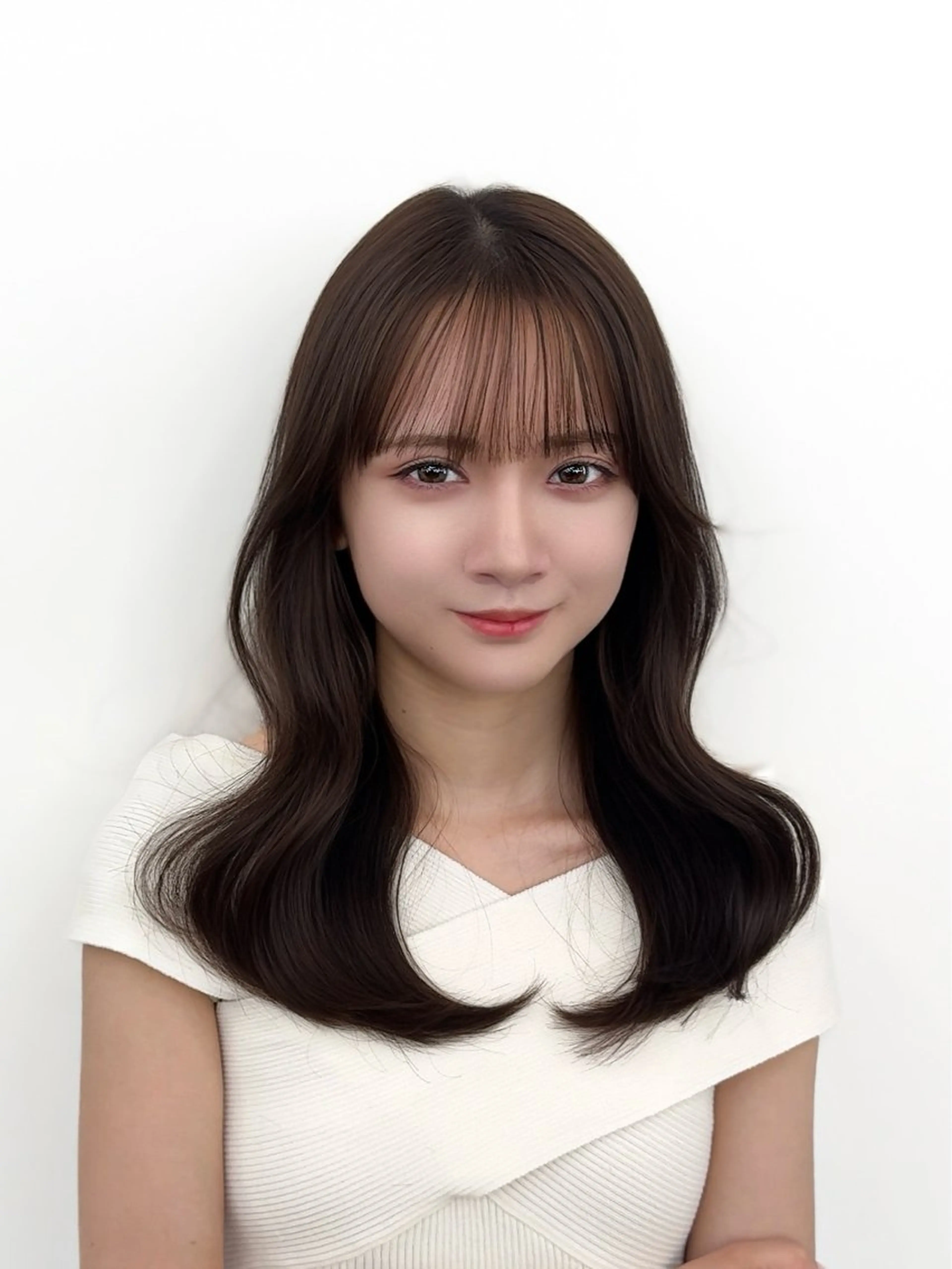 ミディアム カラー ヘアアレンジ カット ヘアカラー トリートメント 最小顔周りカット/ くびれヘア/窪田洸希のヘアスタイル