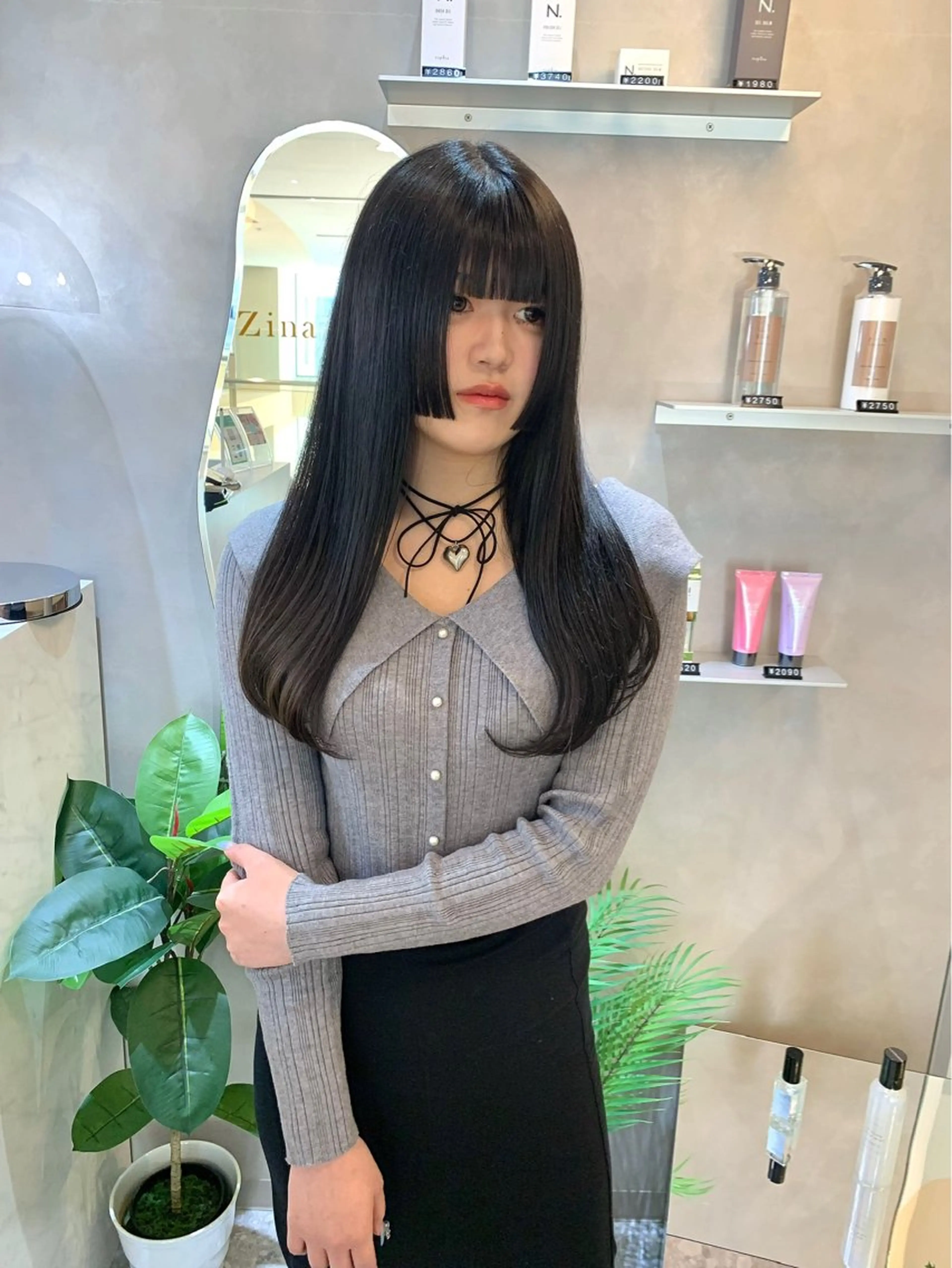 ロング カラー 黒髪 ケアカラー ボブ 顔まわりレイヤー 姫カット 韓国ヘア🇰🇷 松田光里のヘアスタイル