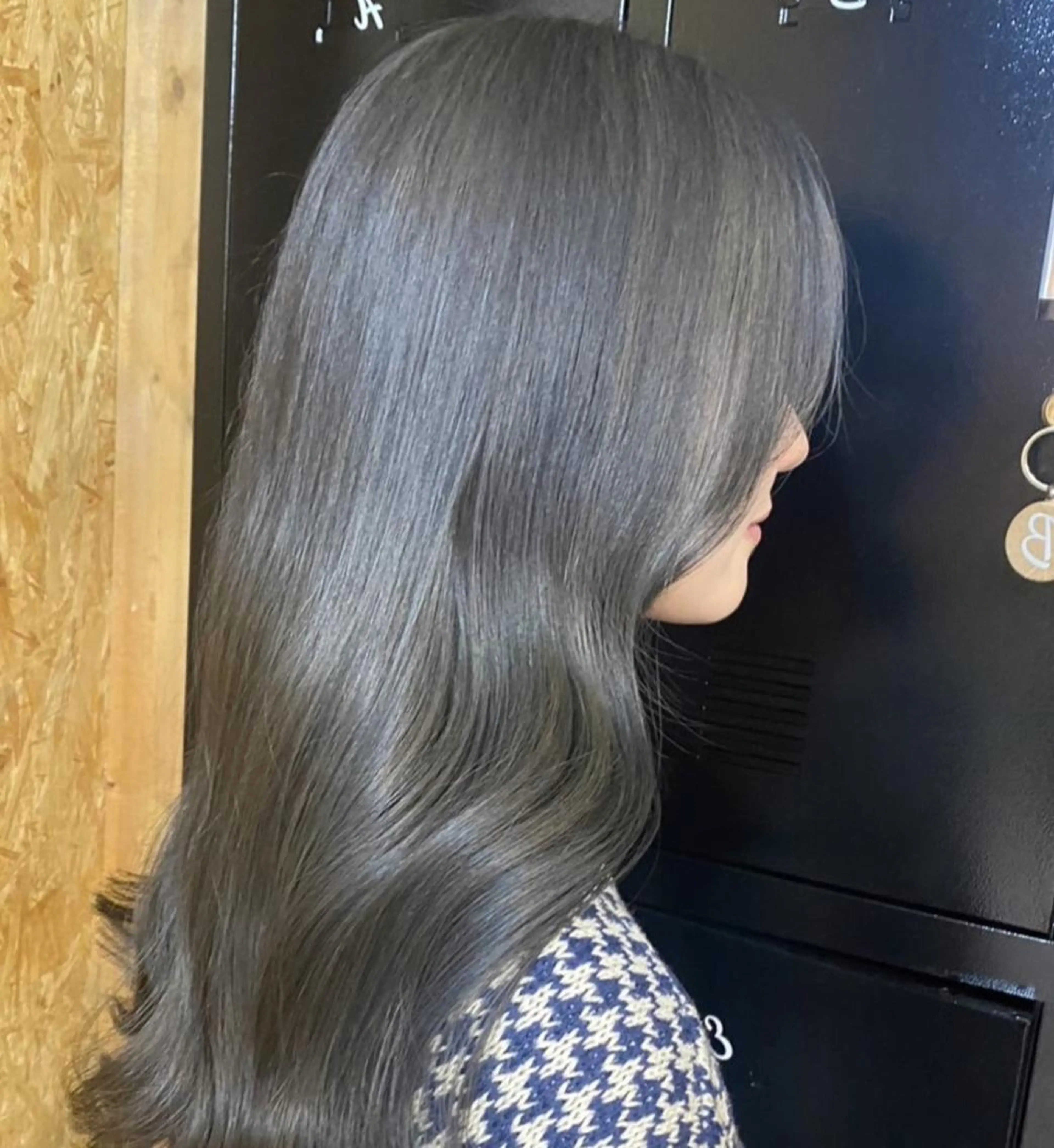 セミロング まろみ暖色× chia🕯のヘアスタイル