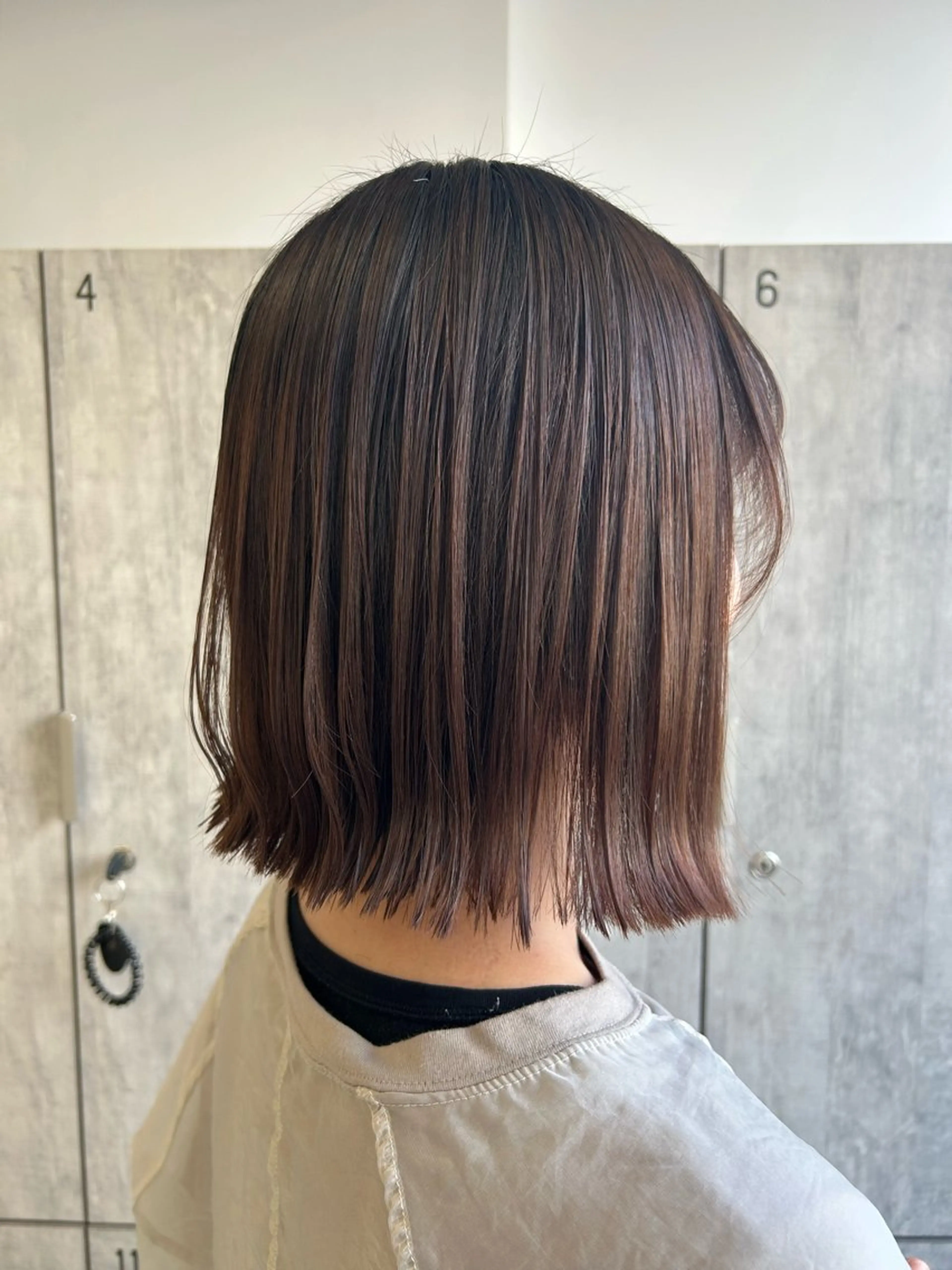 カット EARTH艶髪 ストレートharuのヘアスタイル