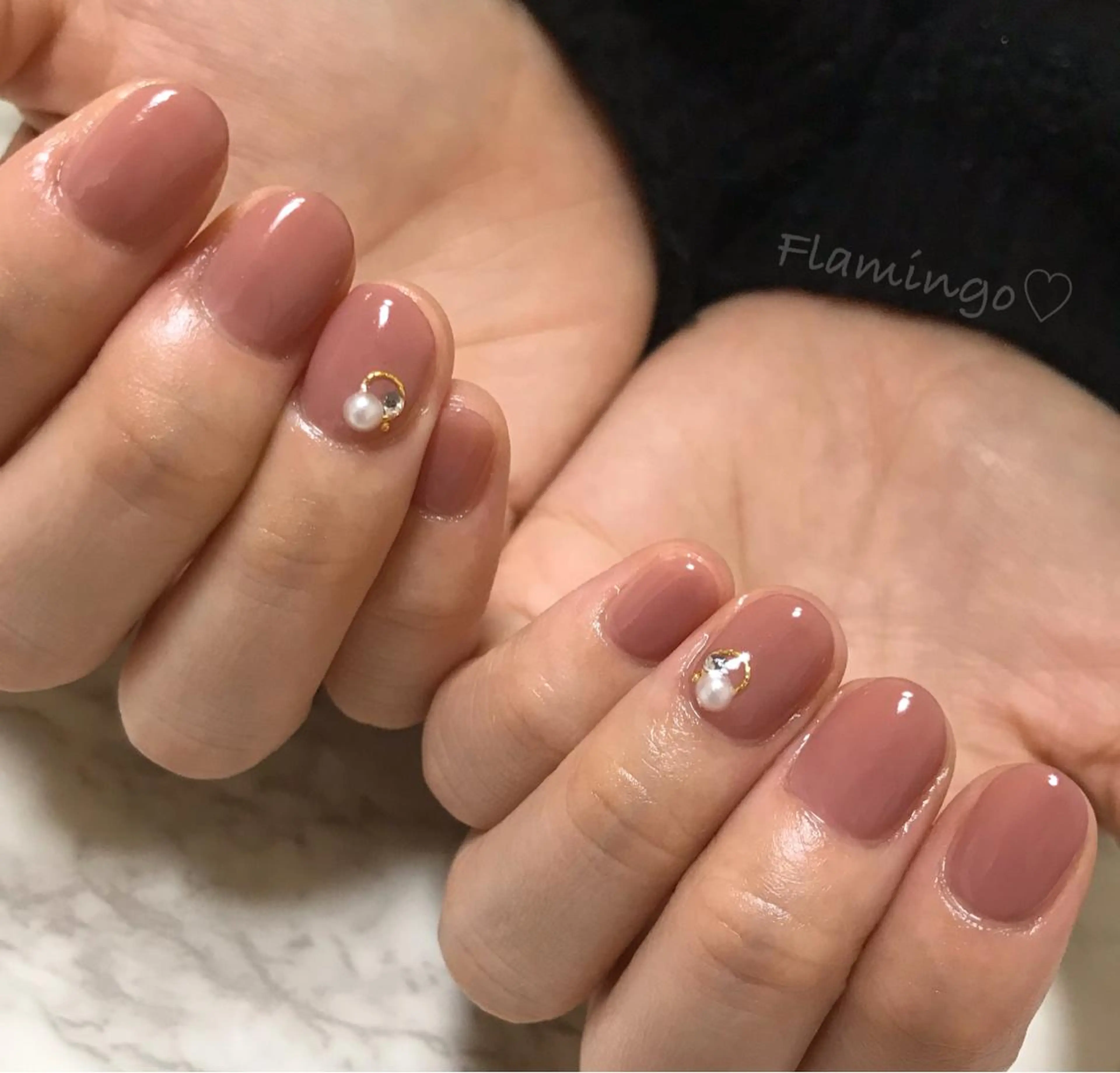 ネイル ジェルネイル オフィスネイル ワンカラーネイル ピンク シンプルネイル シンプル／上品／爪育 ☺︎Flamingoのネイルデザイン
