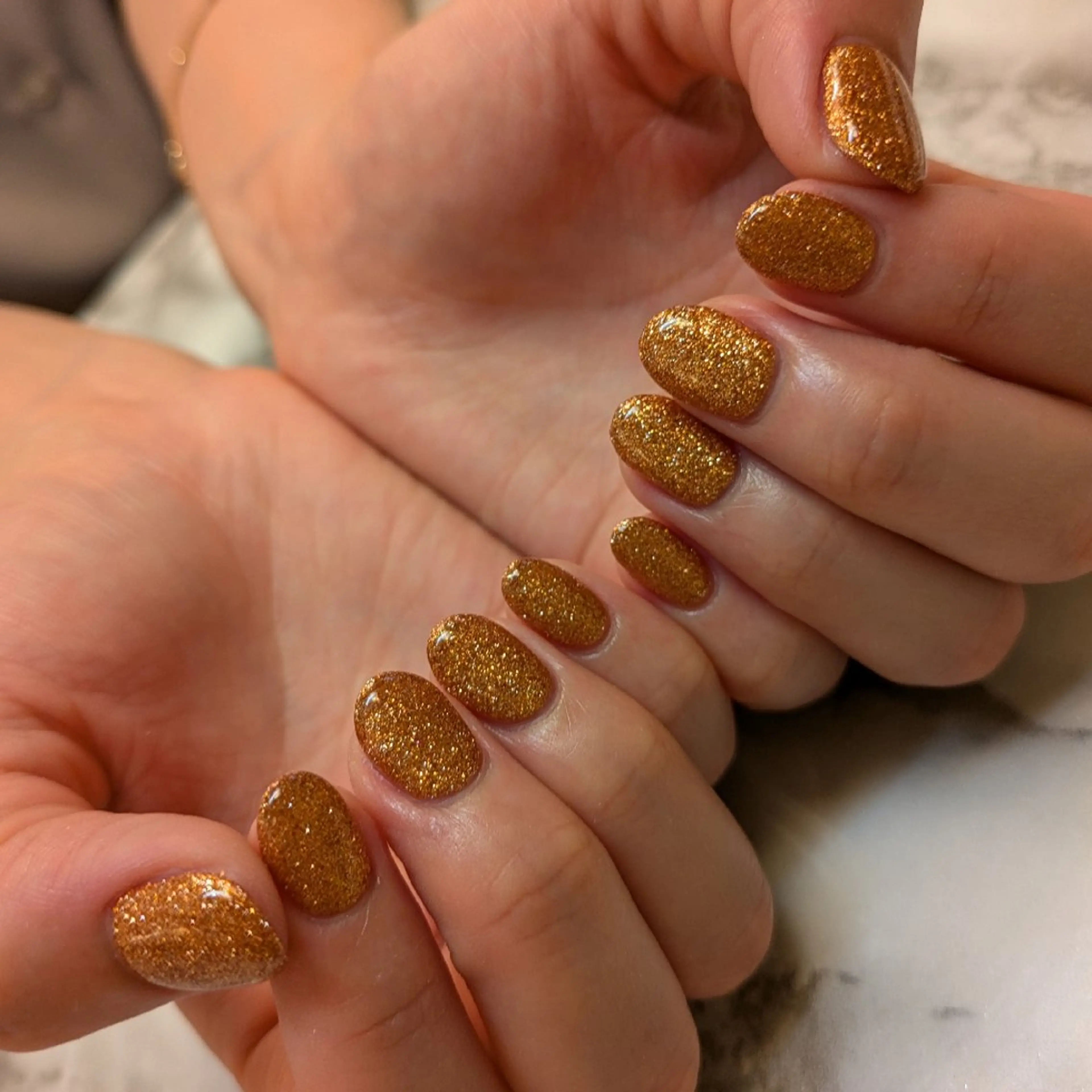 ネイル ラメ(グリッター) ジェヌインネイル 河内のネイルデザイン