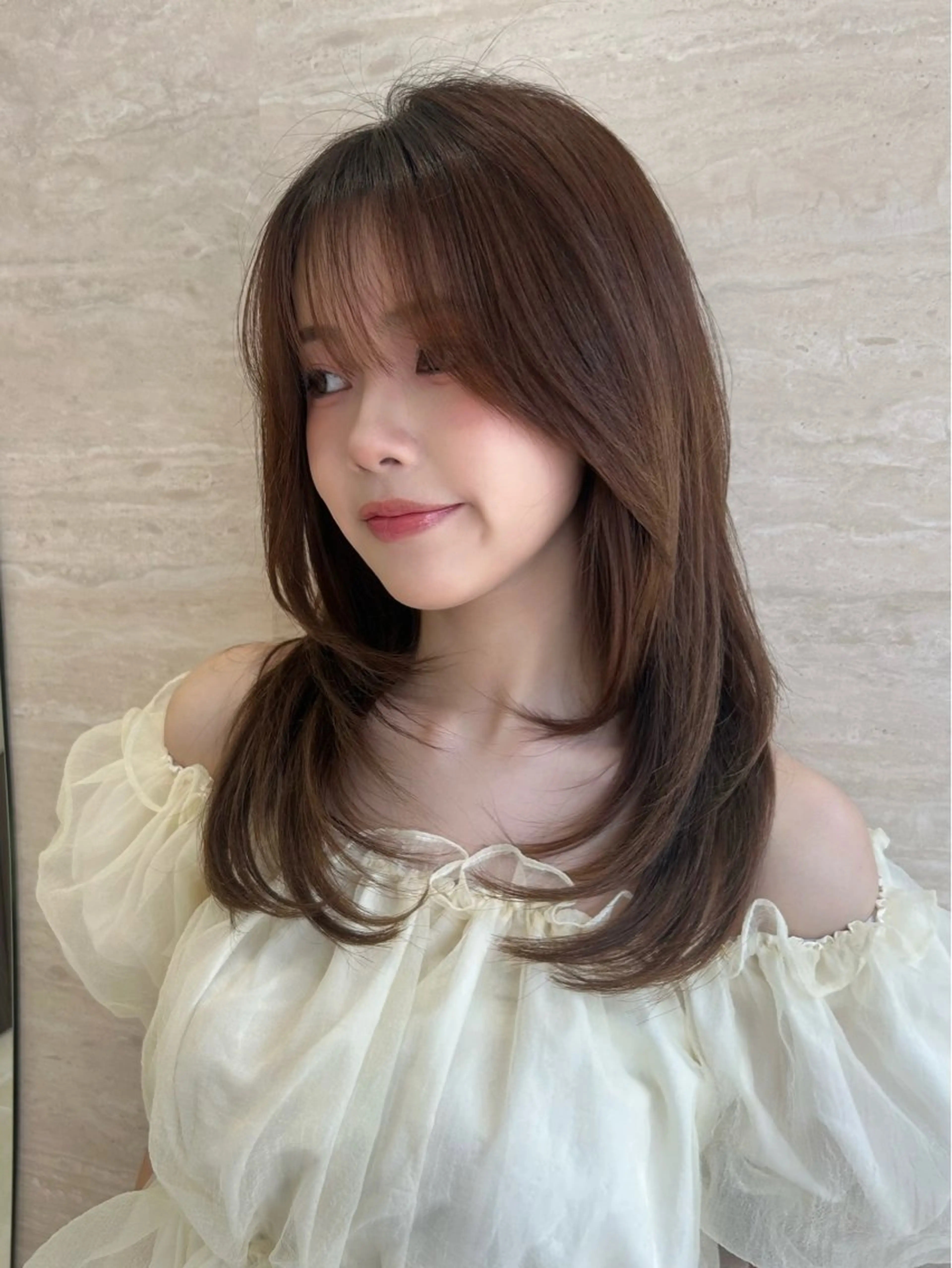 ミディアム レイヤーカット PULSE yokohama所属・PULSE ASAHIのヘアスタイル