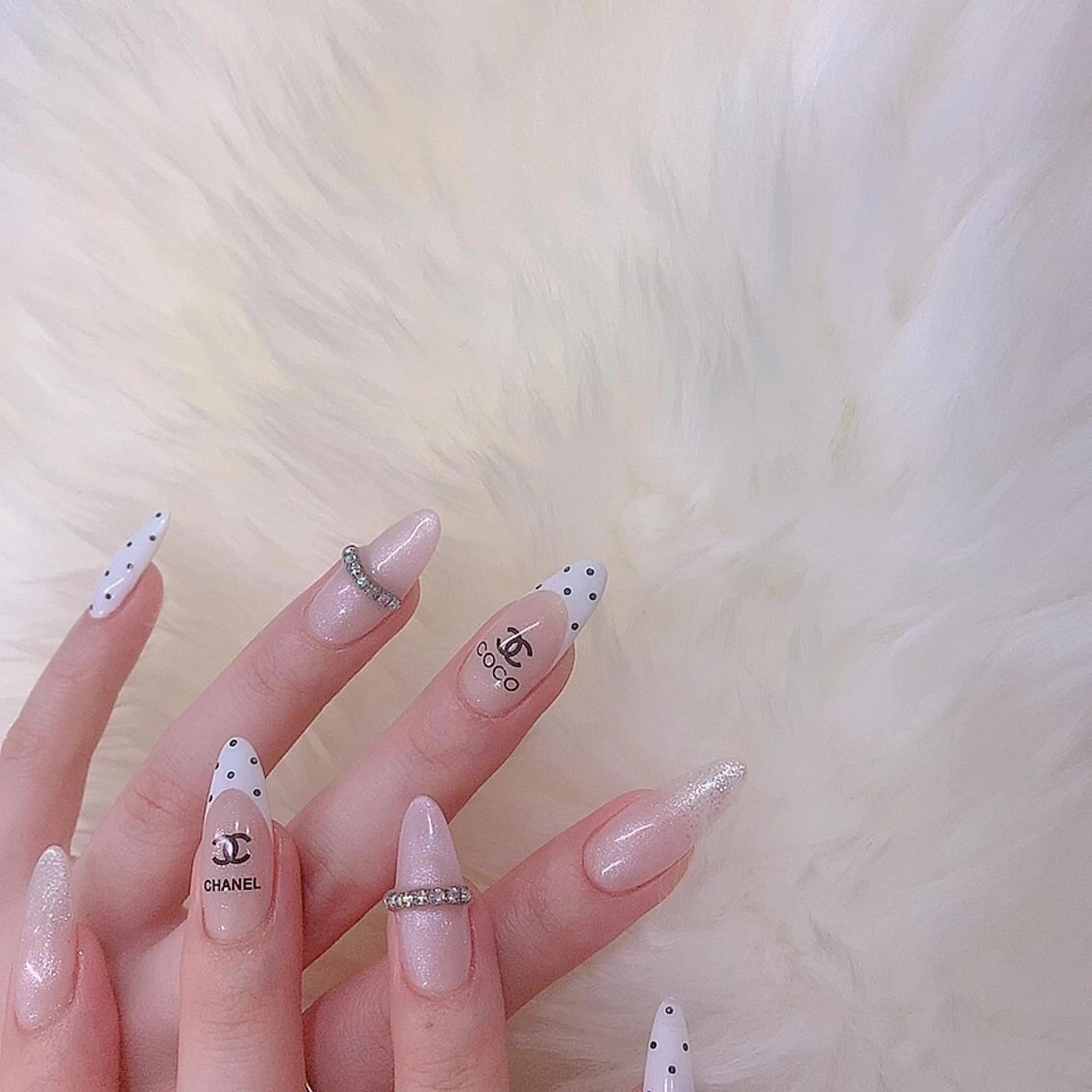 ネイル ハンドネイル SOL NAILのネイルデザイン