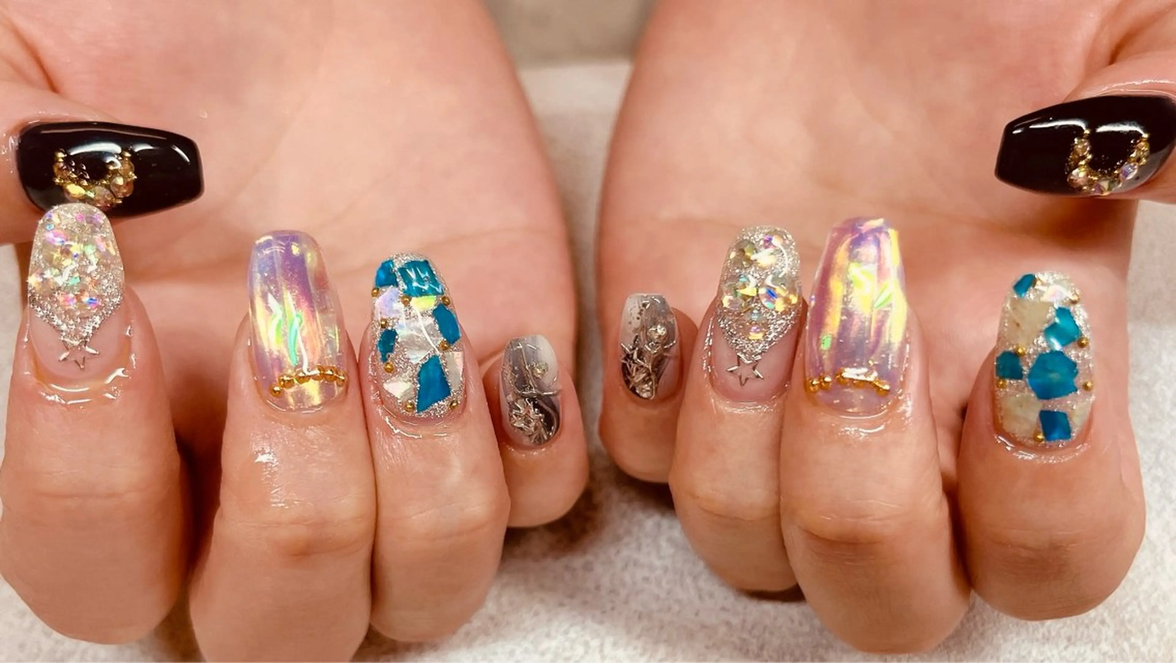 ネイル ハンドネイル LOVE NAIL 💕Sonoのネイルデザイン