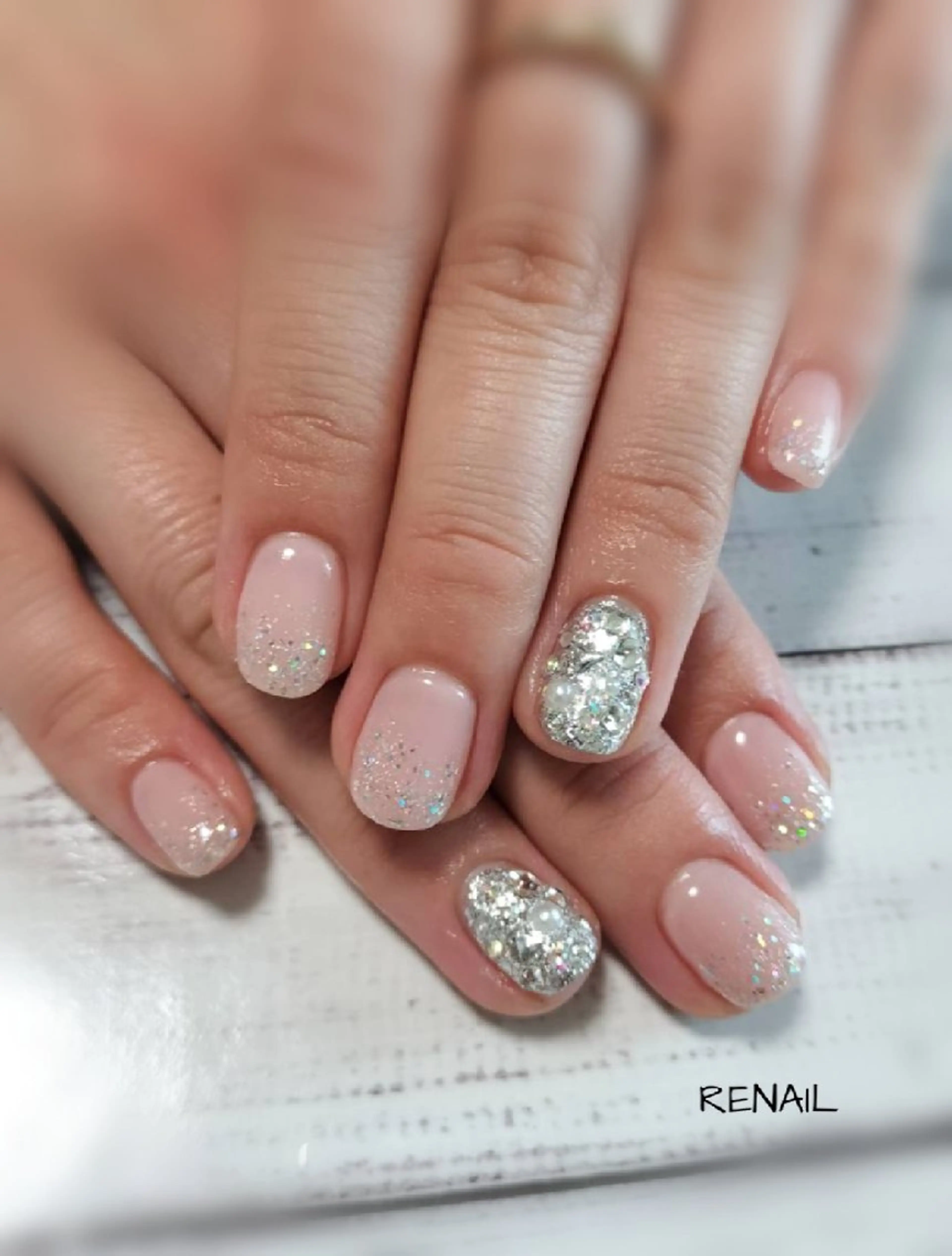ネイル RENAIL  玲奈のネイルデザイン
