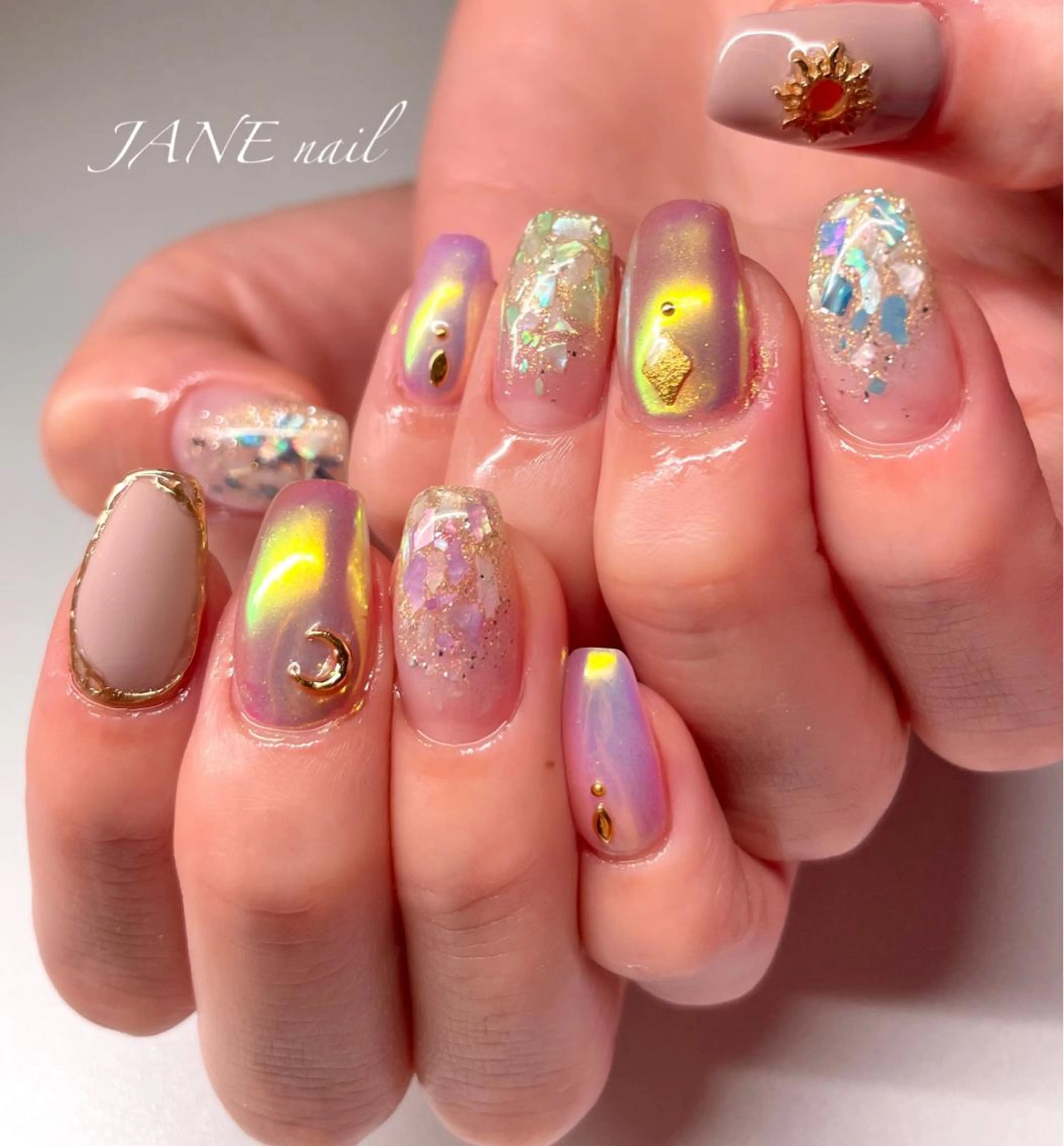 ネイル オーロラネイル べっ甲ネイル フットネイル ハンドネイル Nail Salon JANEのネイルデザイン