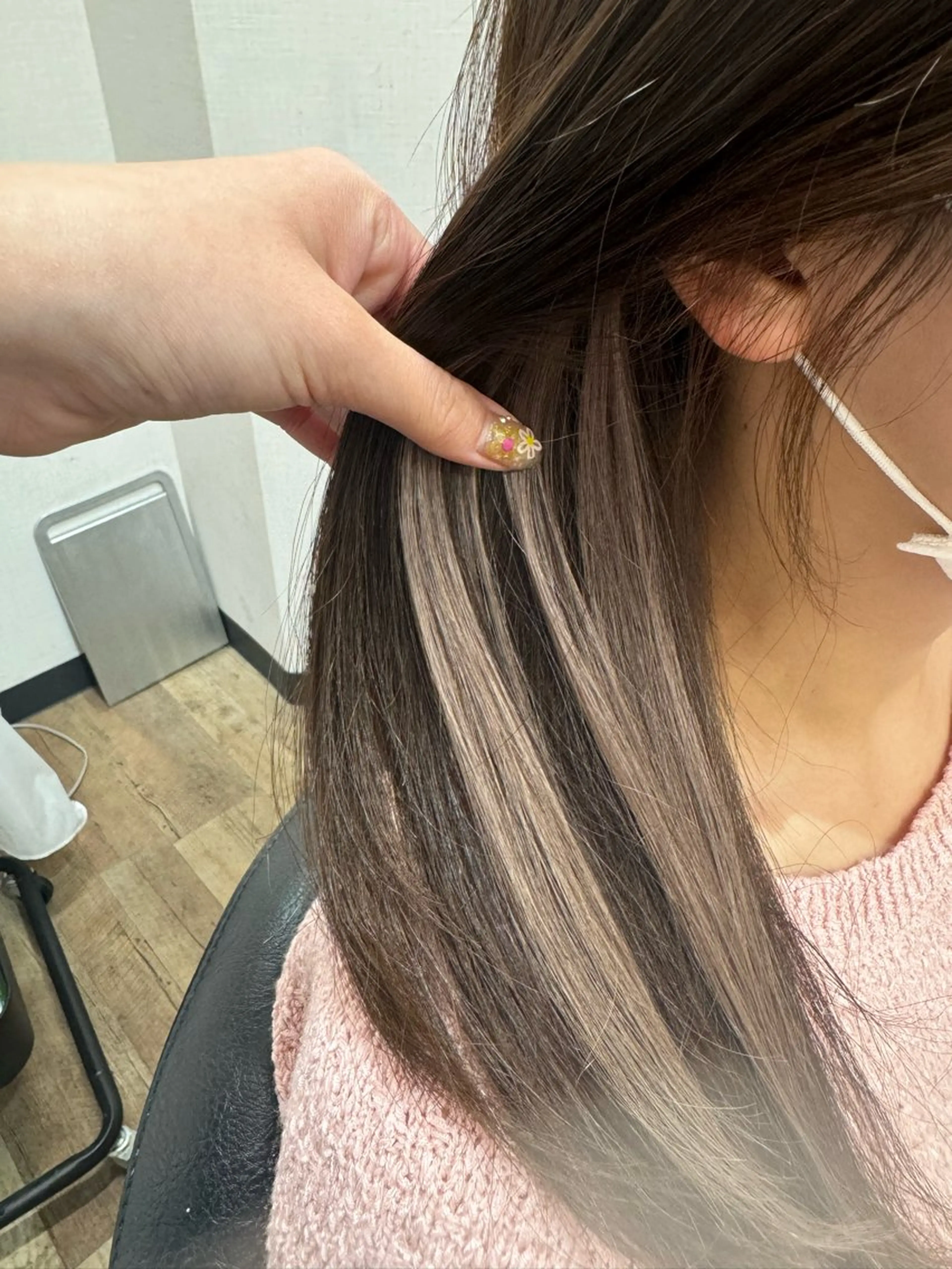 エクステ 髙橋 李里亜のヘアスタイル