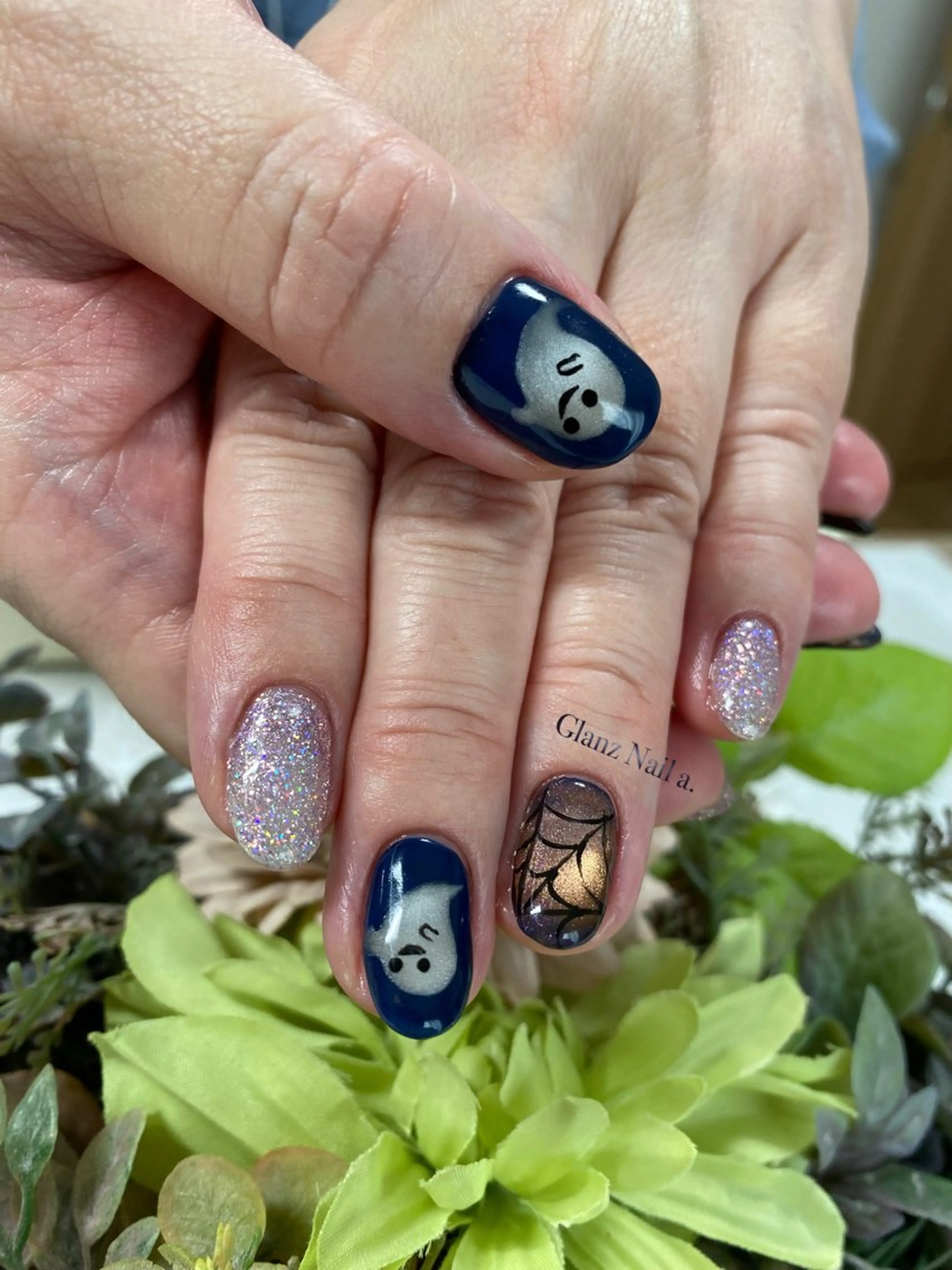 ネイル ジェルネイル ハロウィン マグネットネイル ハンドネイル Glanz  Nail aのネイルデザイン