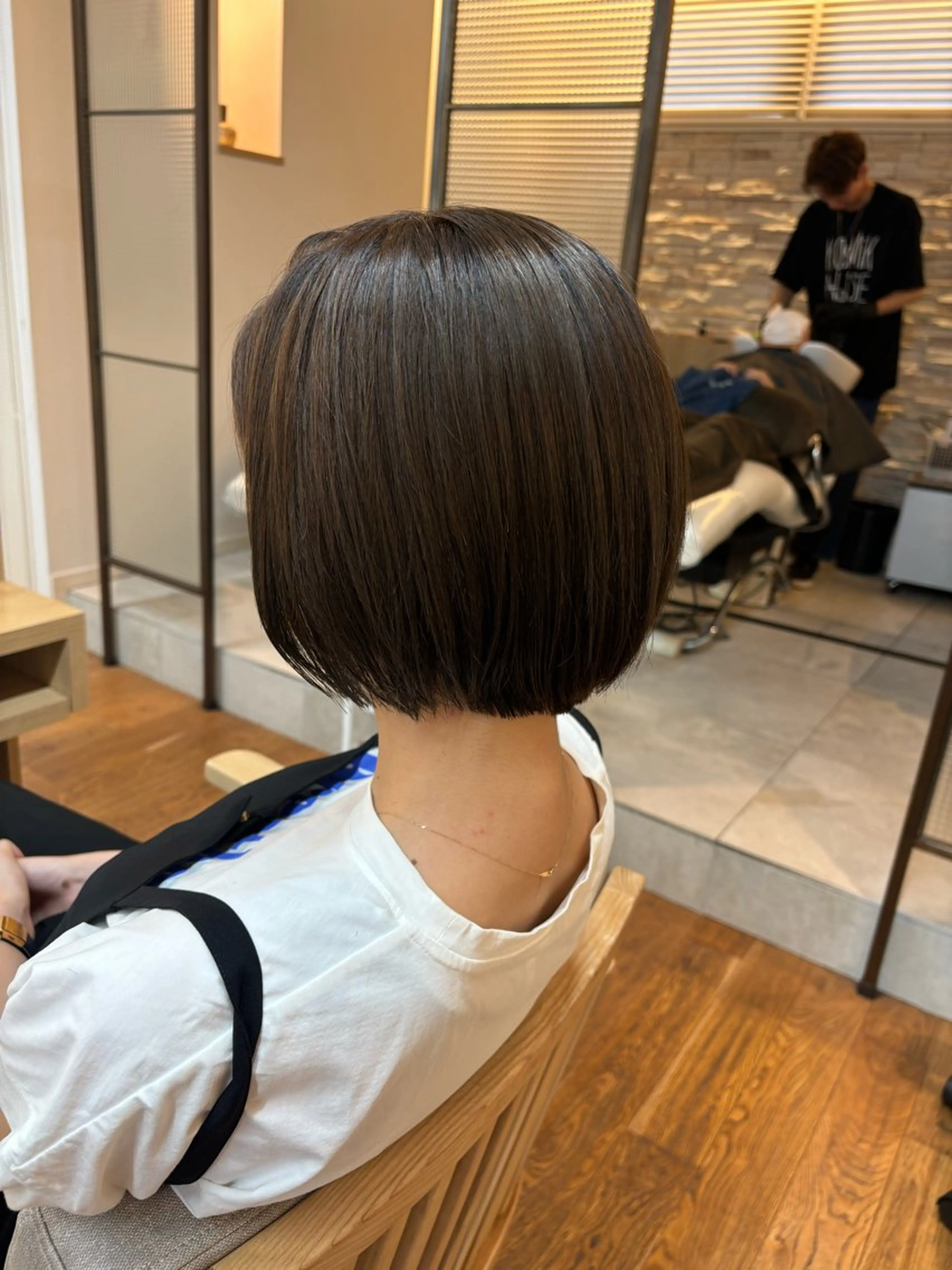 ショート カラー ボブ レイヤーカット ショートヘア カット ヘアカラー トリートメント 韓国ヘア sasugaのヘアスタイル