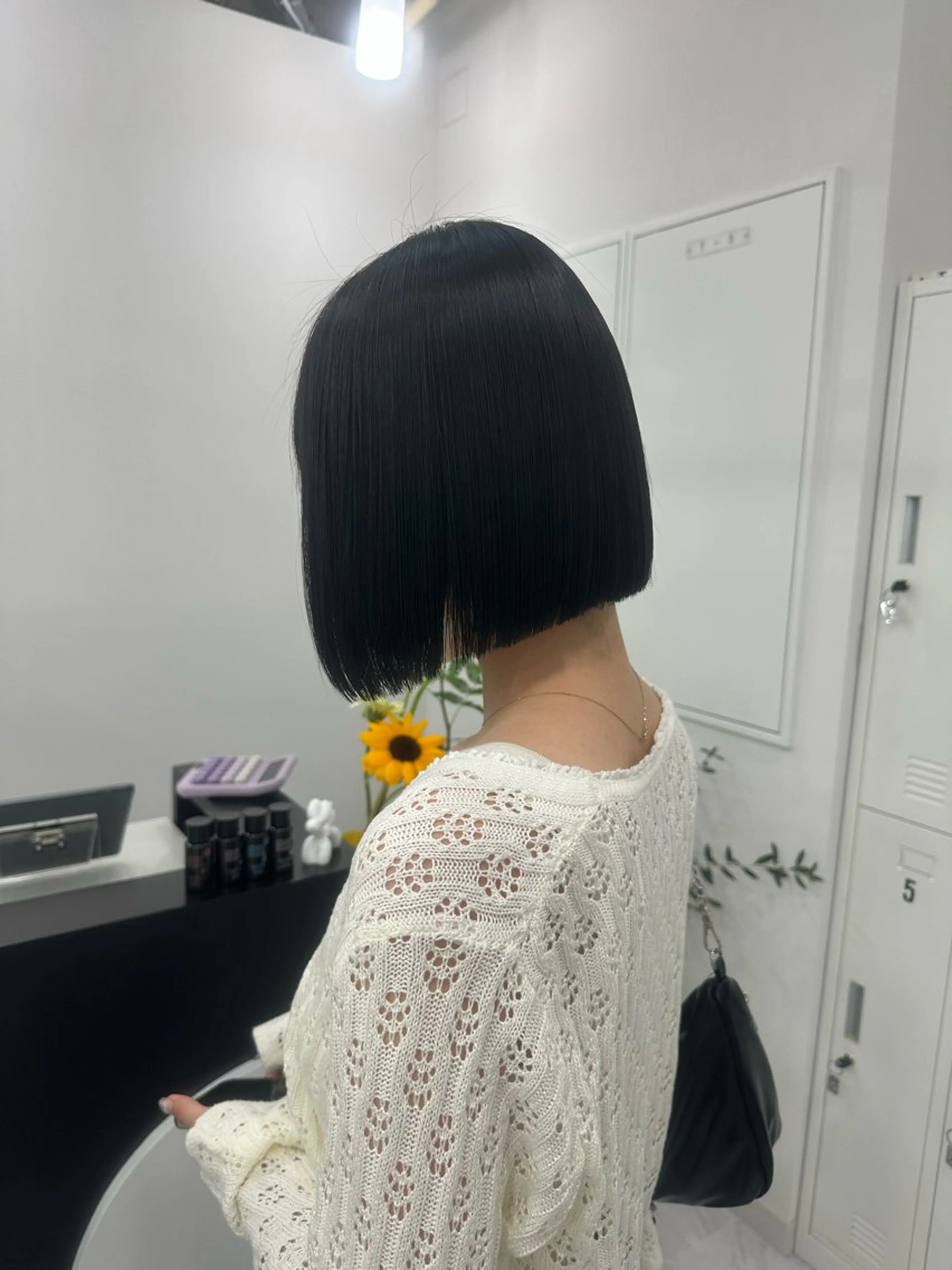 ショート ボブ カット ヘアカラー Mi9non /山口 梨里花のヘアスタイル