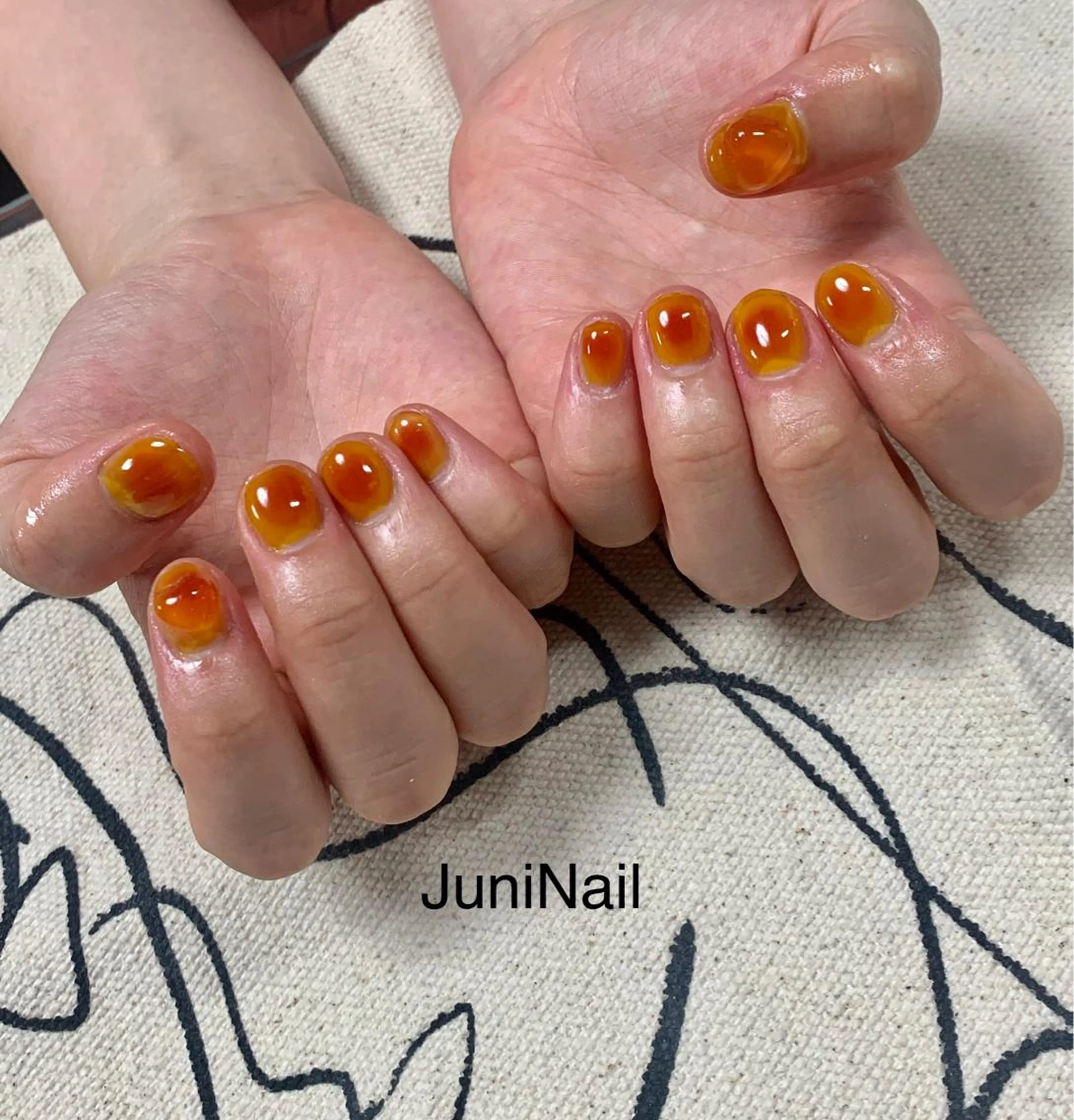 ネイル オーロラネイル クリアネイル 成人式 フラッシュネイル 氷ネイル・うるうるネイル ハンドネイル JuniNail韓国 ネイリストsuのネイルデザイン