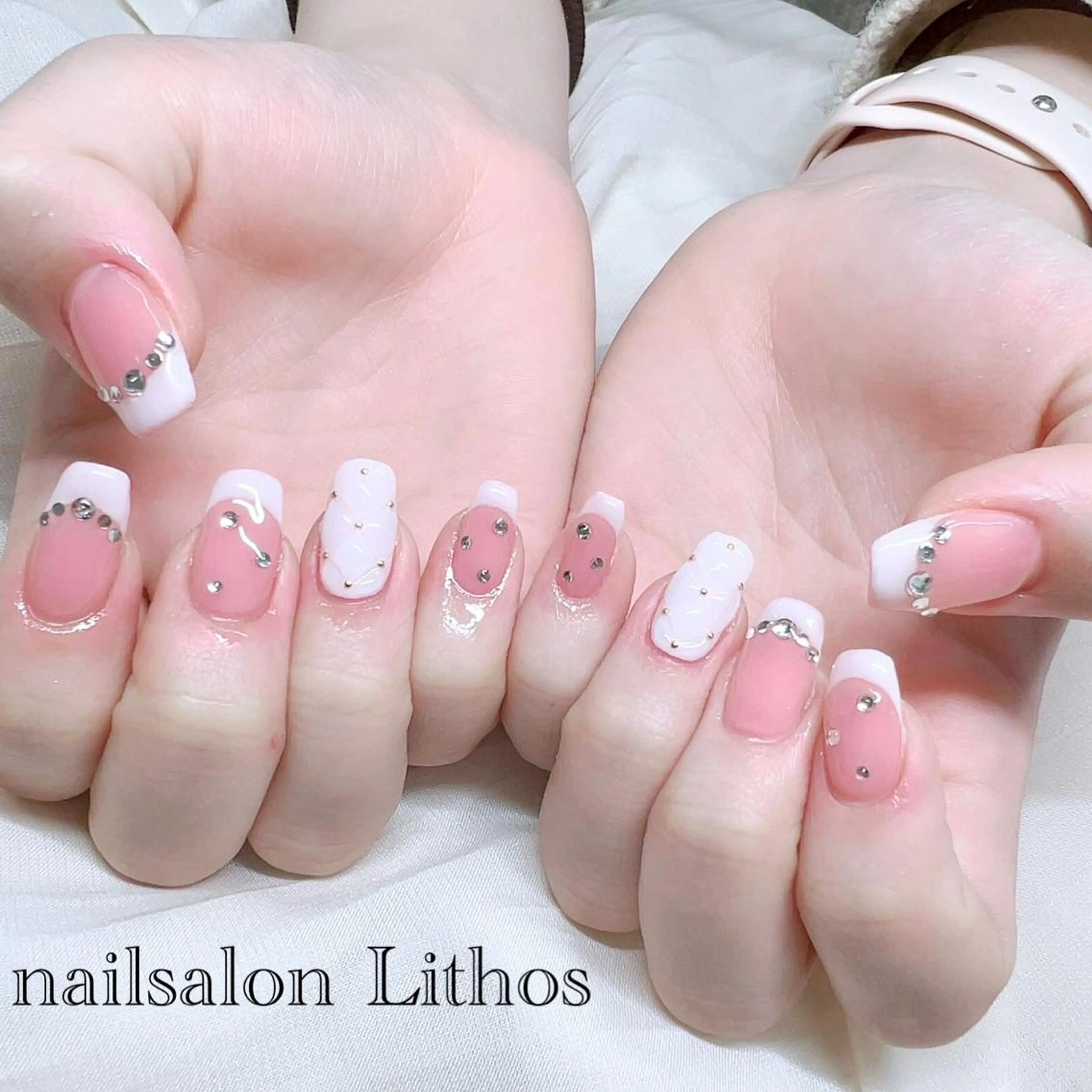 ネイル nailsalon Lithos所属・nailsalon Recontreのネイルデザイン