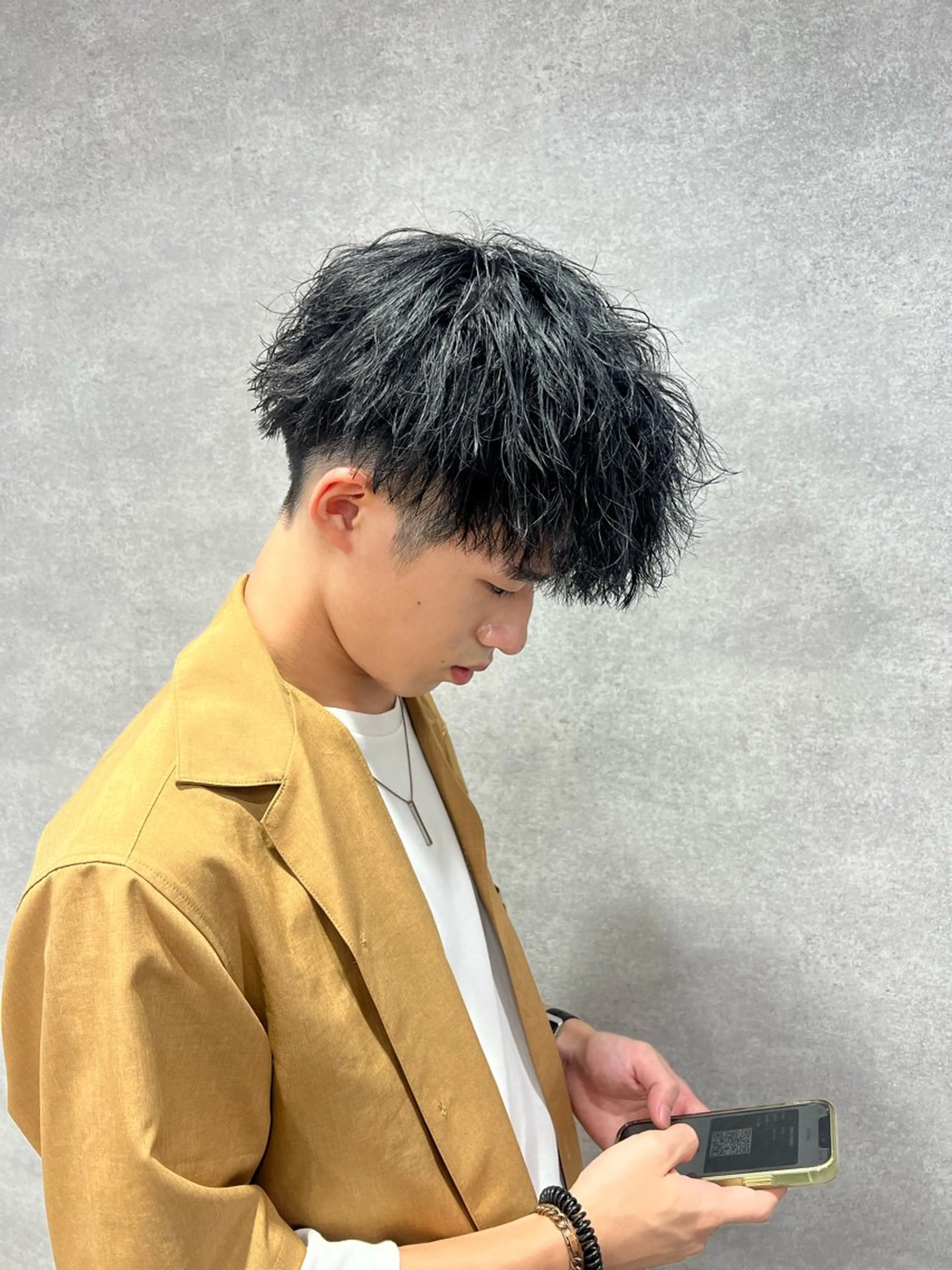 ショート カラー パーマ メンズ 🔥札幌No.1🥇 パーマ特化美容師🔥のヘアスタイル