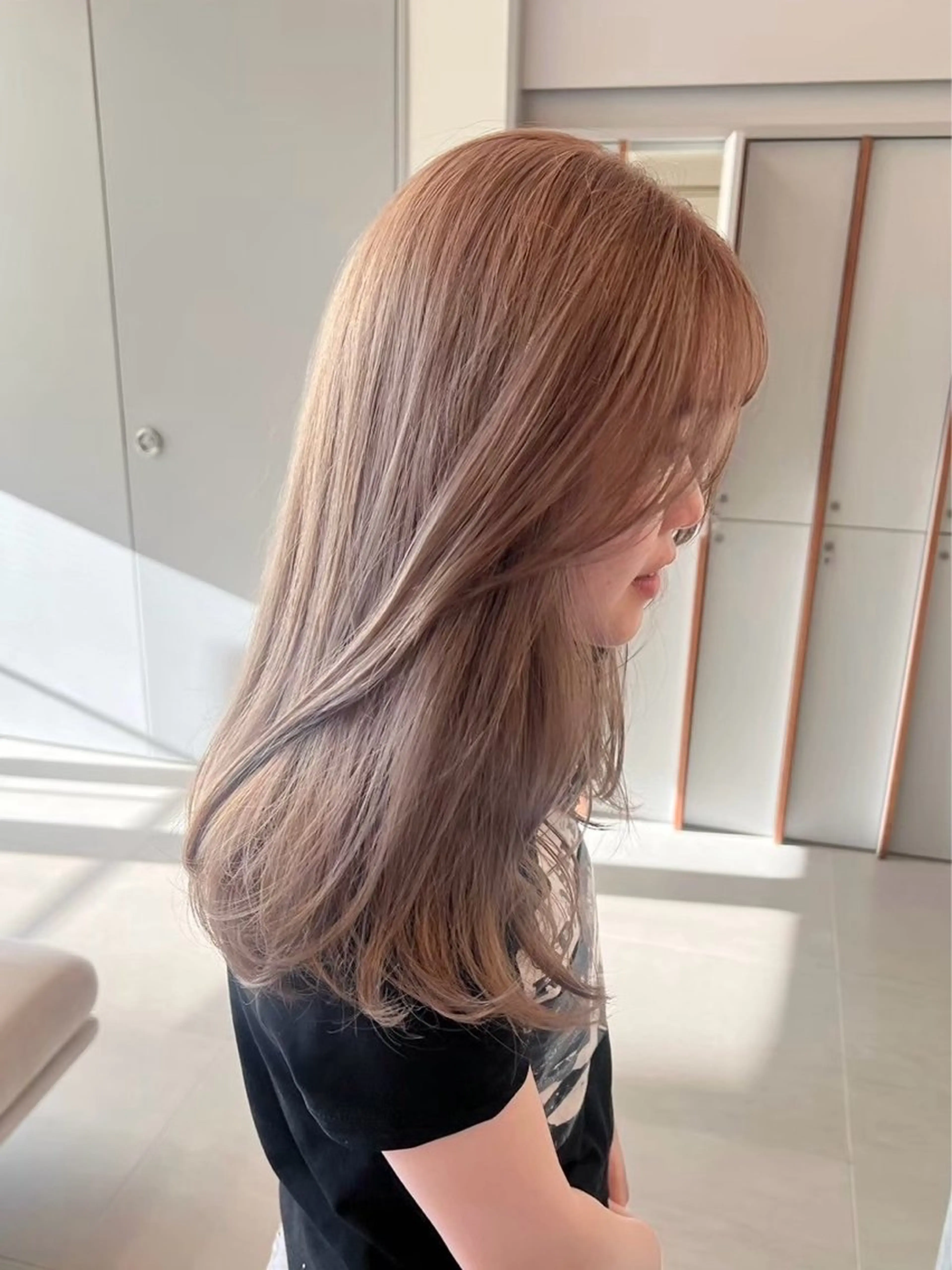 カラー ハイトーンカラー ヘアカラー カラーモデル 🪐Sena⭐️のヘアスタイル