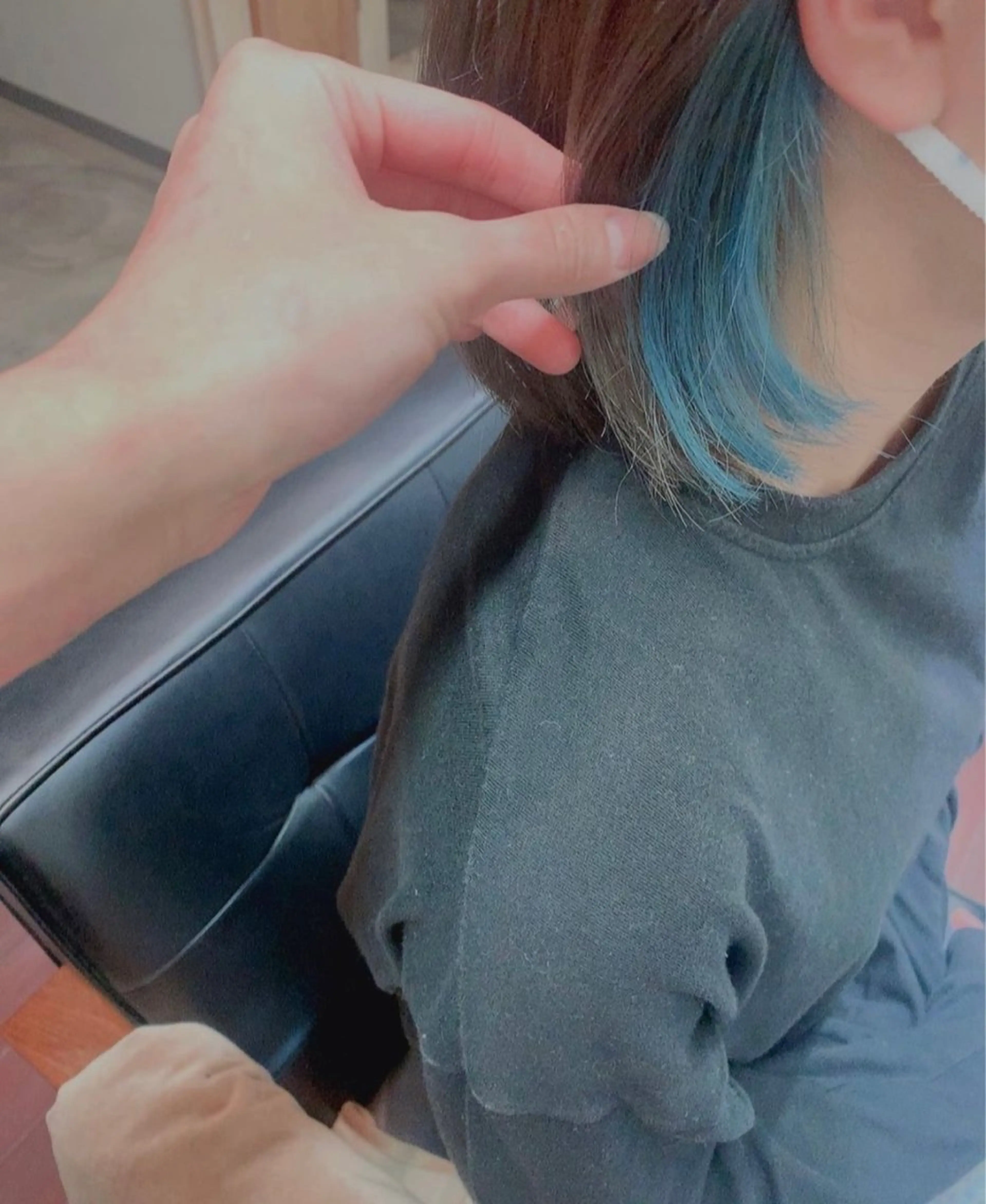 ミディアム 斎藤 真生のヘアスタイル