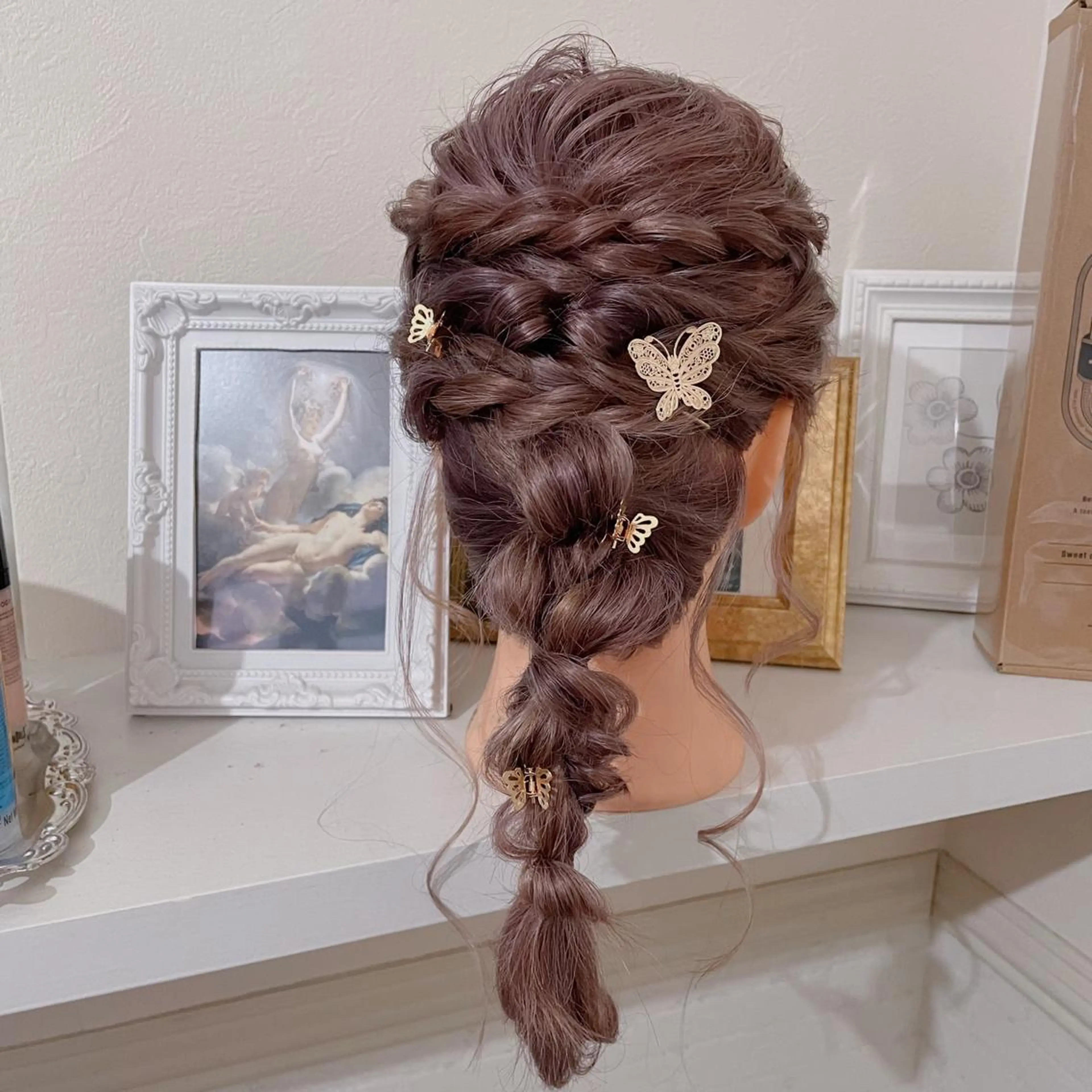 セミロング カラー ヘアアレンジ 結婚式・ブライダル なつき/艶ピンク/ girly hairのヘアスタイル