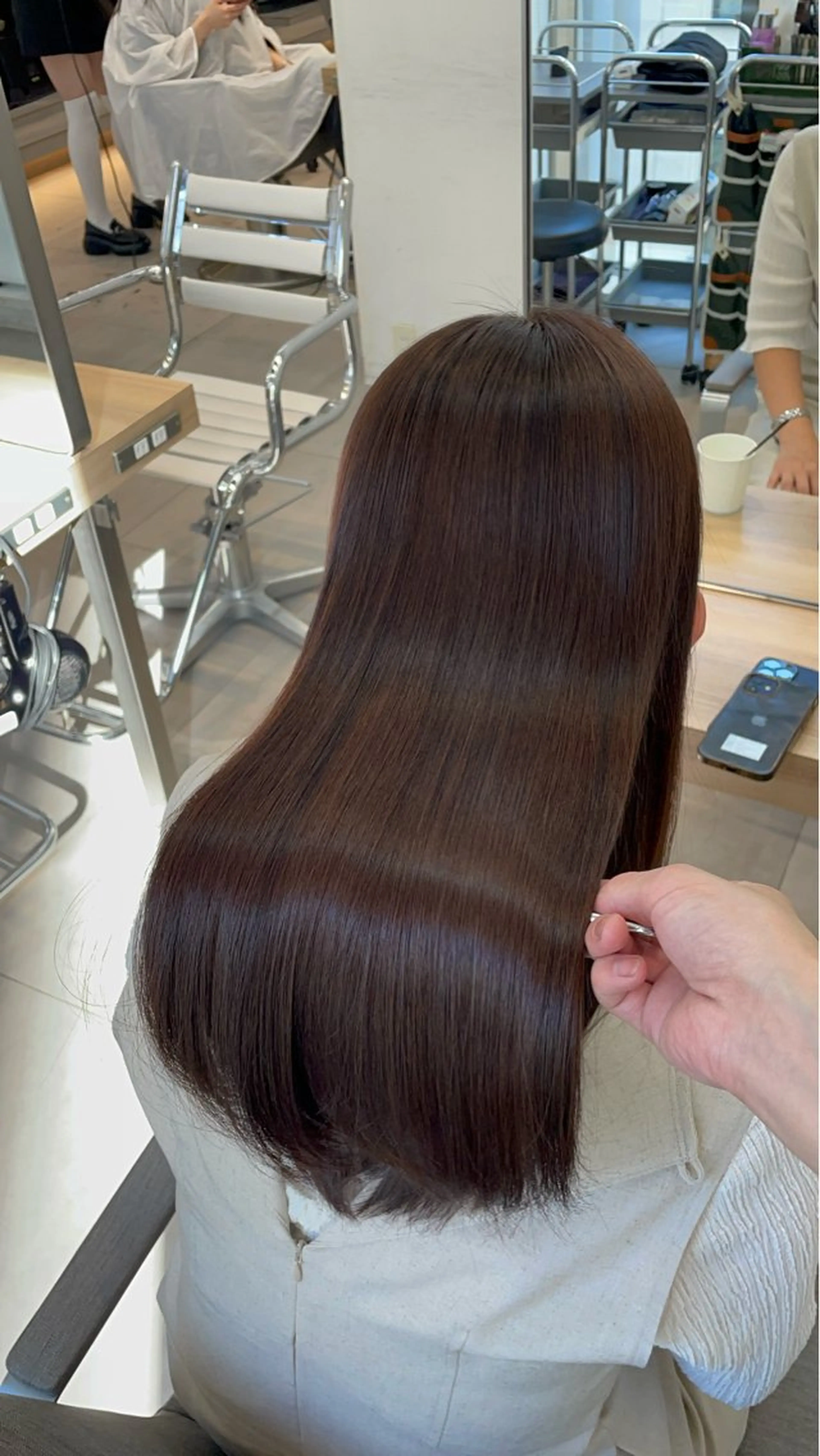 セミロング カット 縮毛矯正 トリートメント ヘッドスパ ✨髪質改善✨美髪 矯正🫧小泉のヘアスタイル