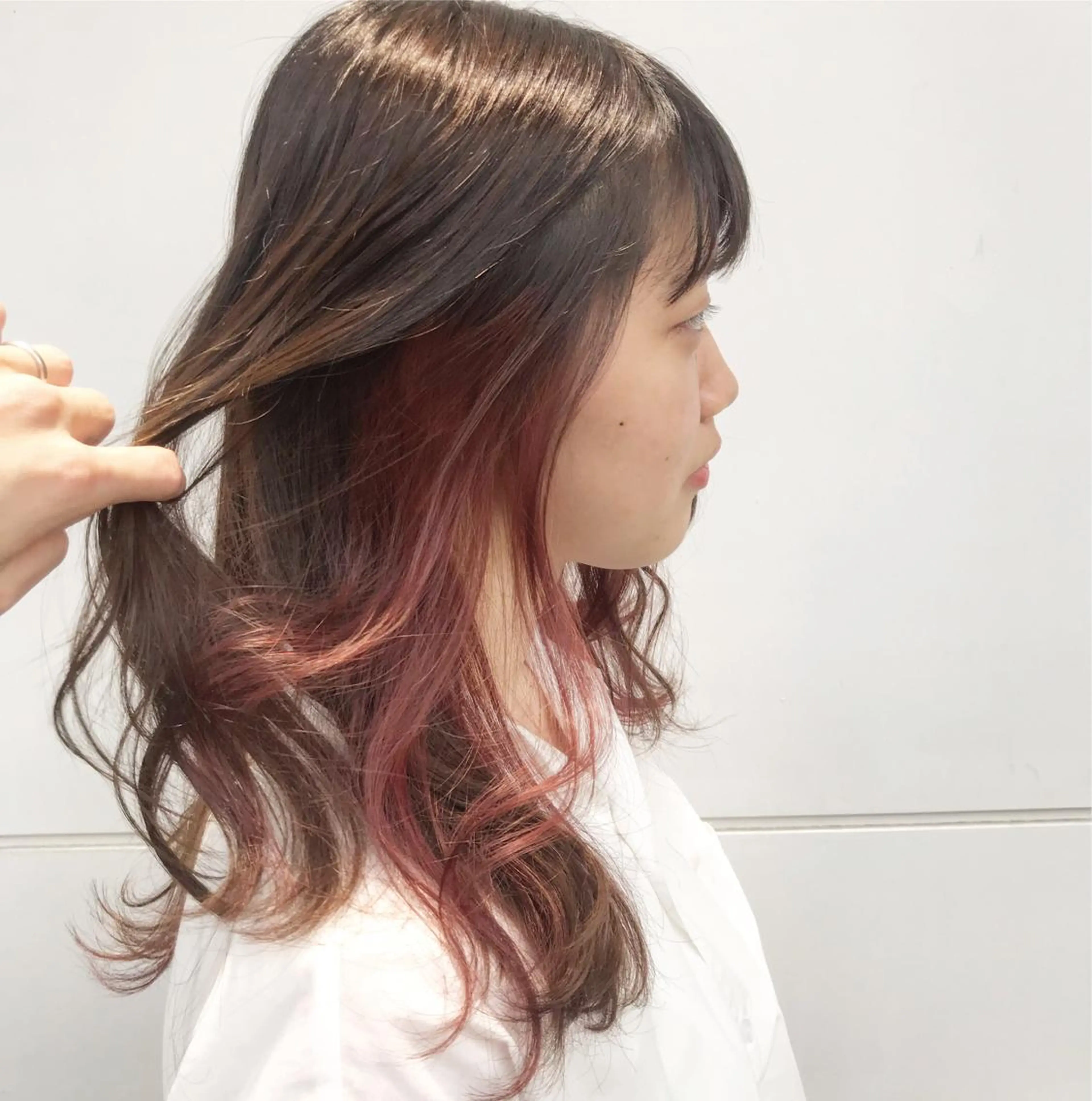 セミロング カラー カット ヘアカラー トリートメント 嶋佐 昌大 シマサマオのヘアスタイル