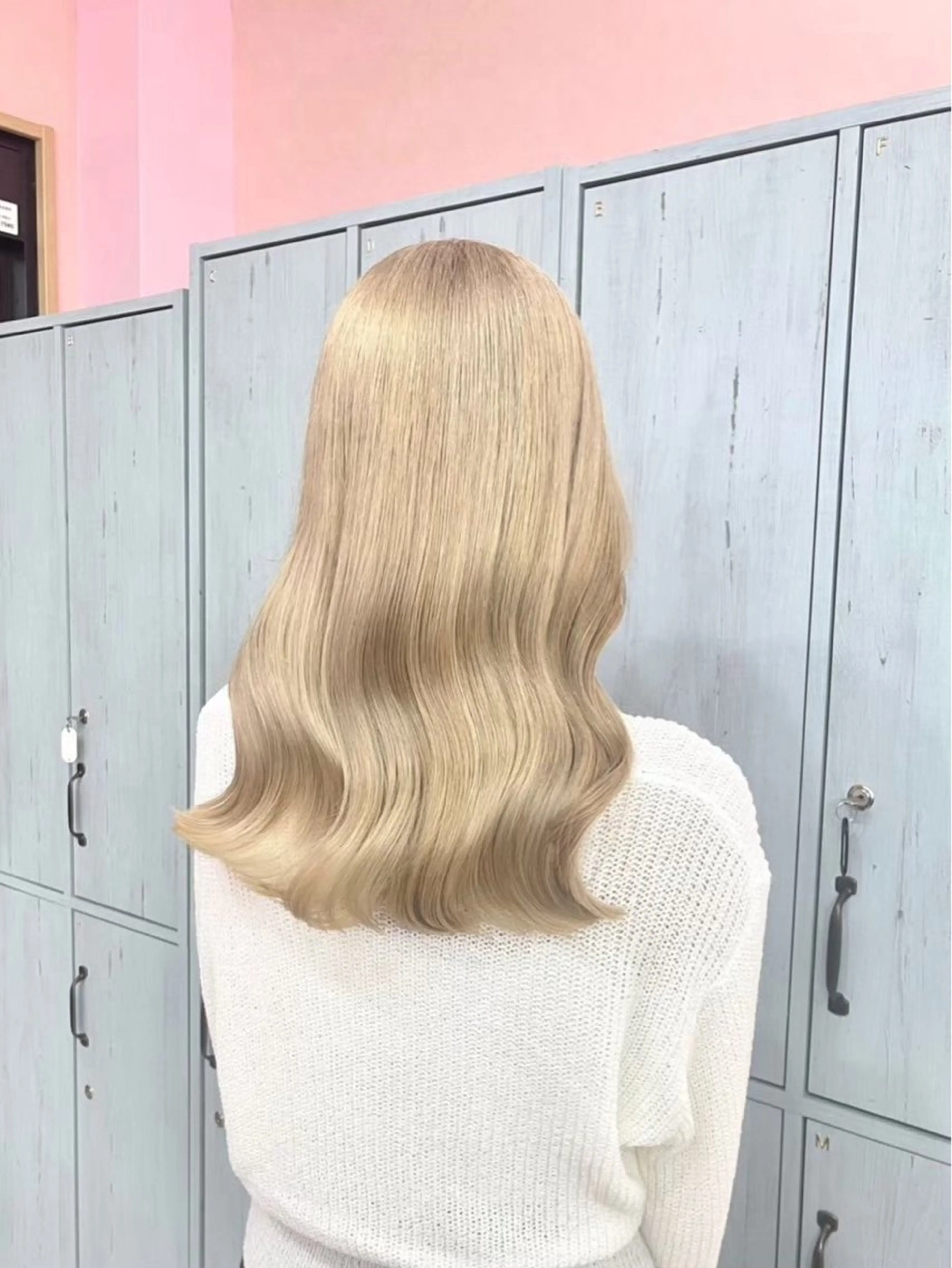 セミロング 栄🎡ピンクカラー 💕SAKURA💕のヘアスタイル