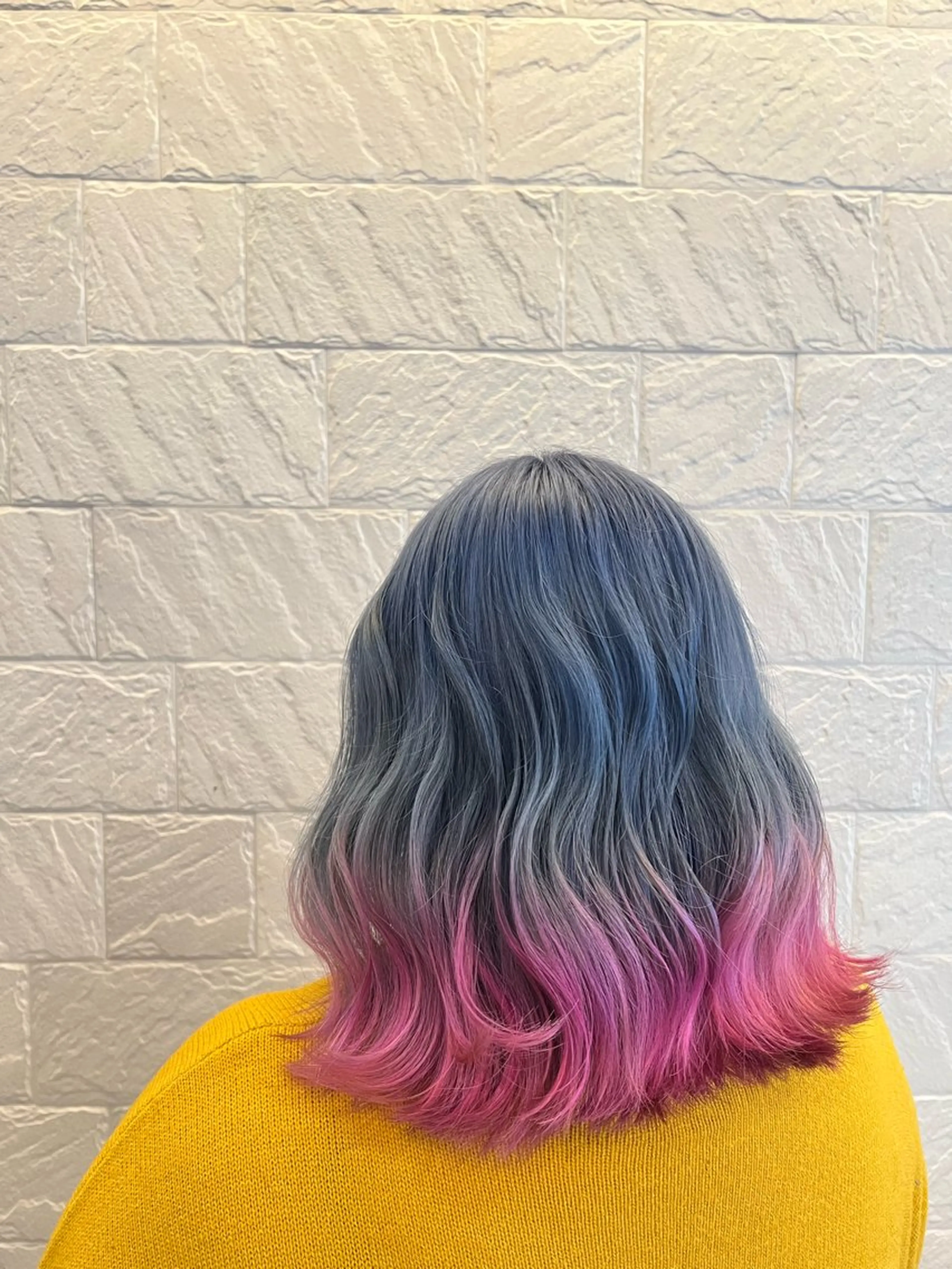 ミディアム カラー ヘアカラー ルシア（Lucia）所属・有澤 茉唯のマツエク・マツパデザイン