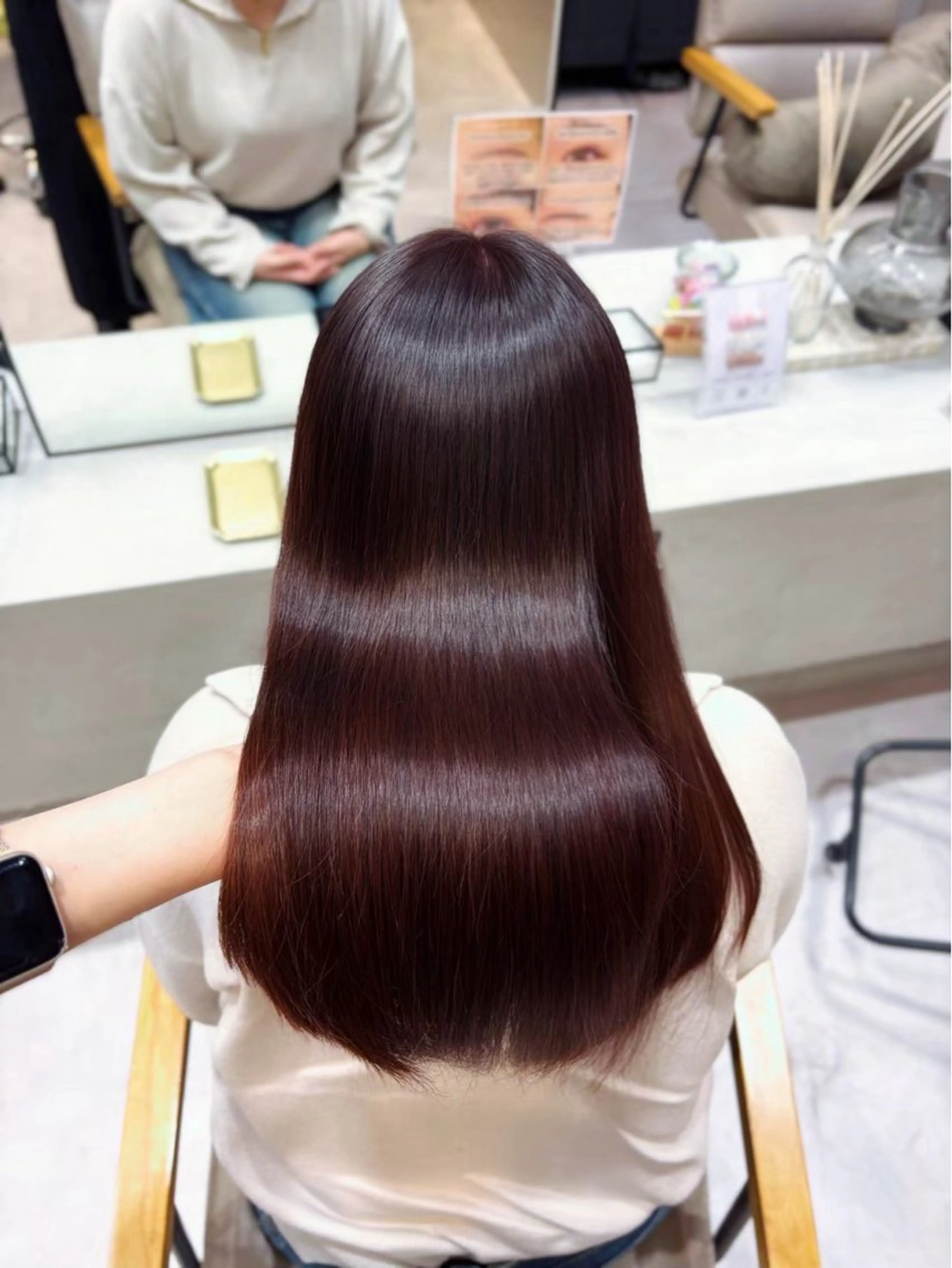 セミロング ヘアカラー 艶カラーsora🐰 カラーモデル募集🩵のヘアスタイル