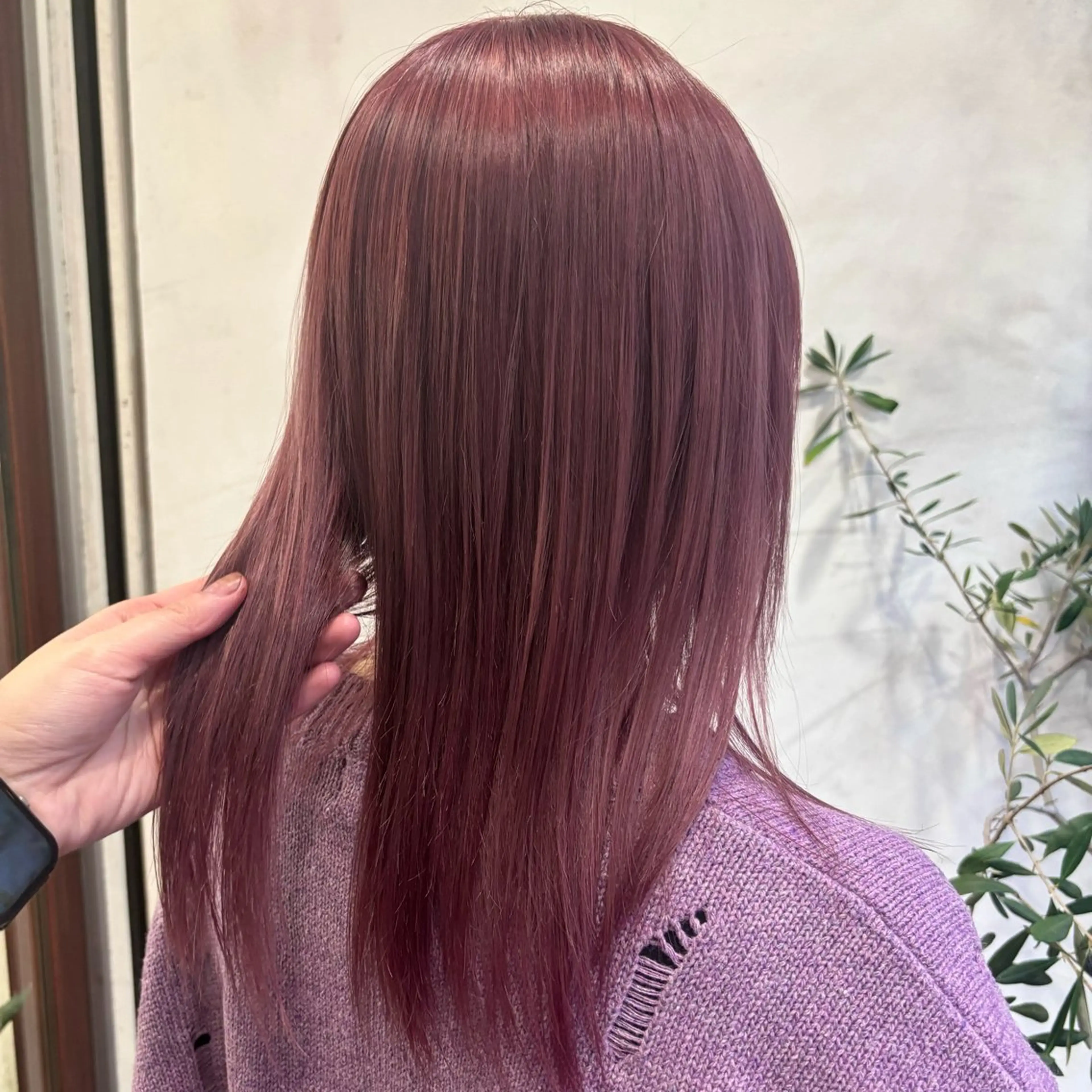 セミロング 倉爪 歩実のヘアスタイル
