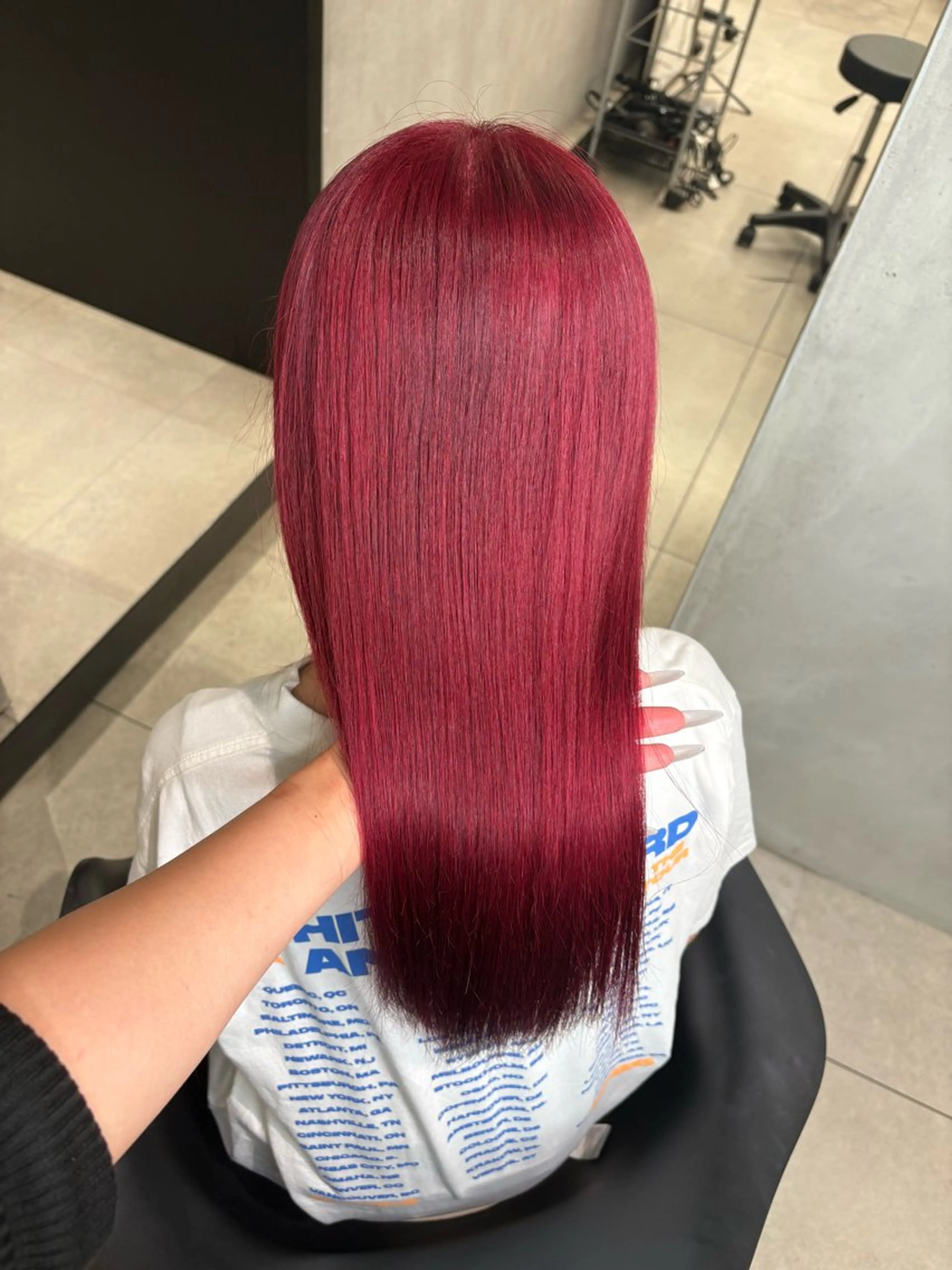 ロング カラー ブリーチ ヘアカラー 🫧offwhite RISAKO🫧のヘアスタイル