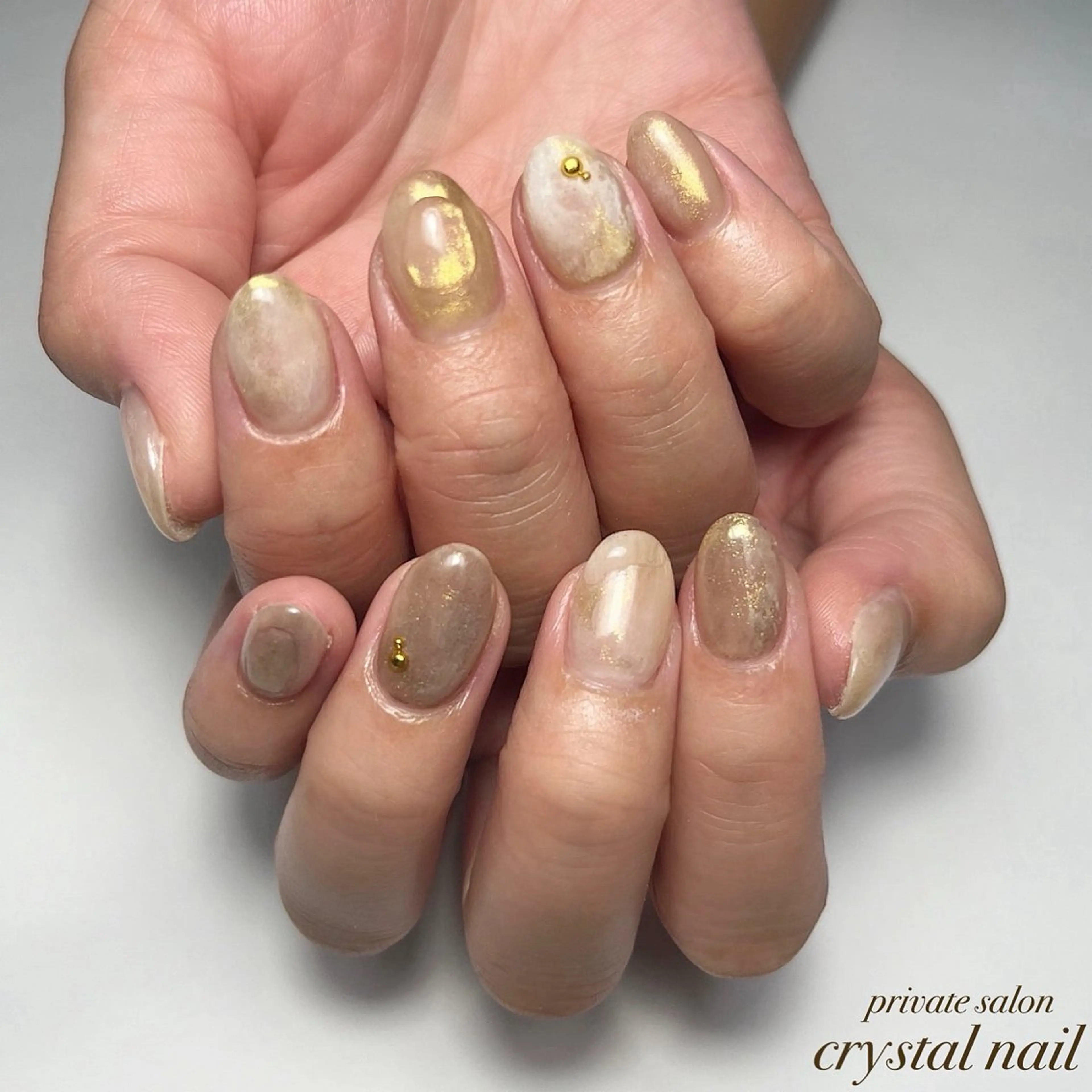ネイル ニュアンスネイル Crystal Nailのネイルデザイン