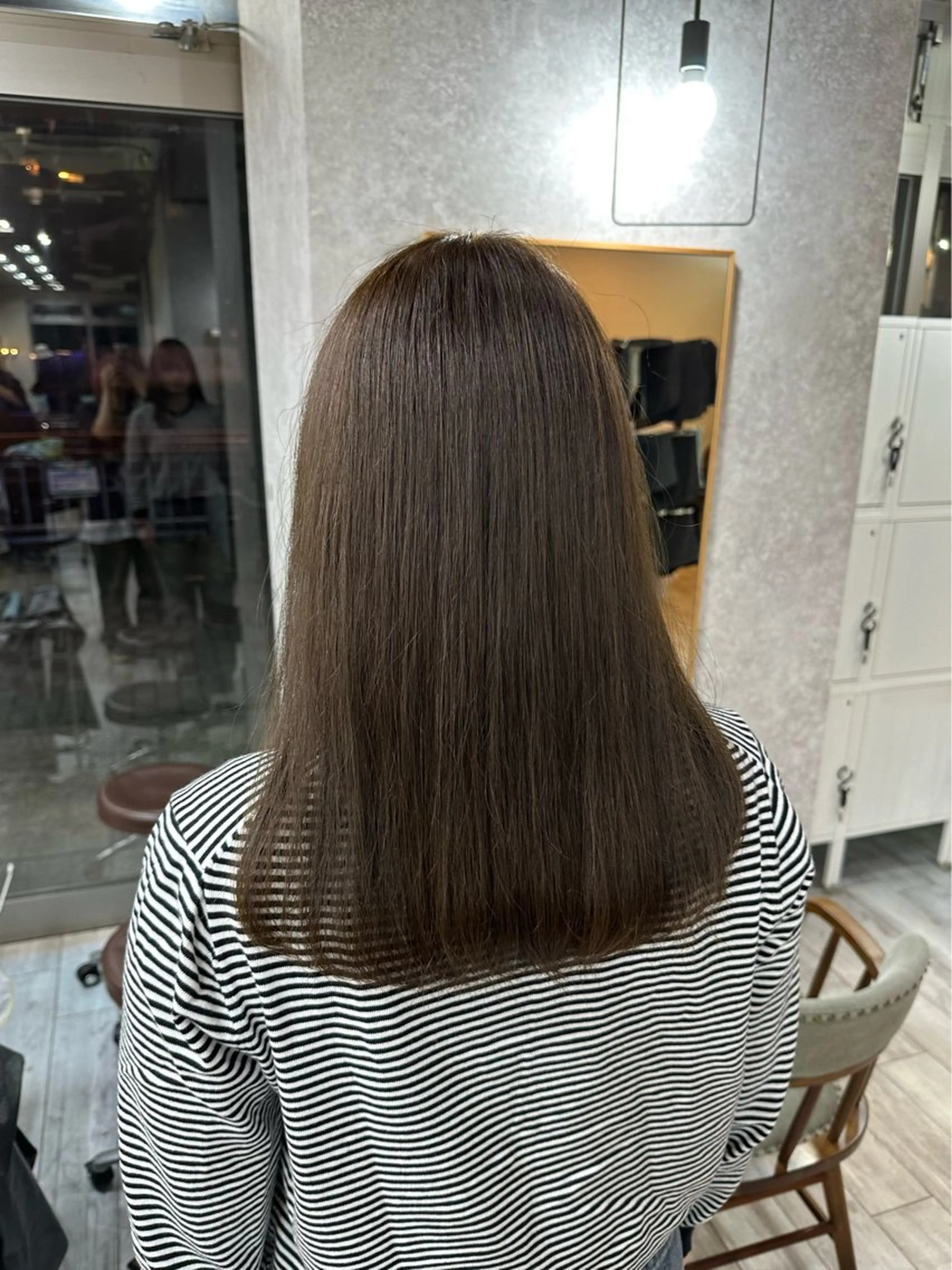 セミロング カラー ヘアカラー 小林凪華/暖色・ ナチュラルカラーのヘアスタイル