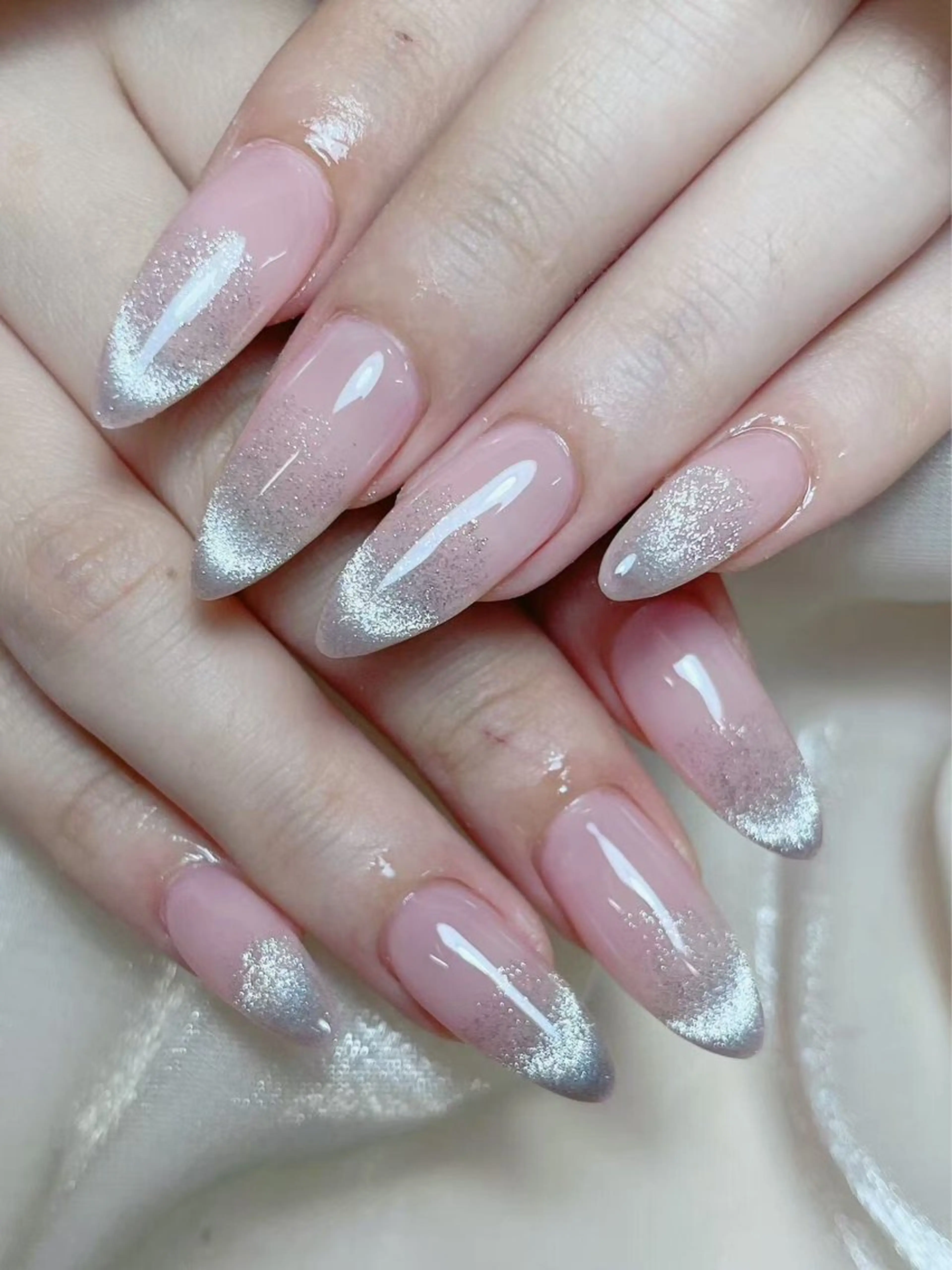 ネイル LR.ONE ヨウのネイルデザイン