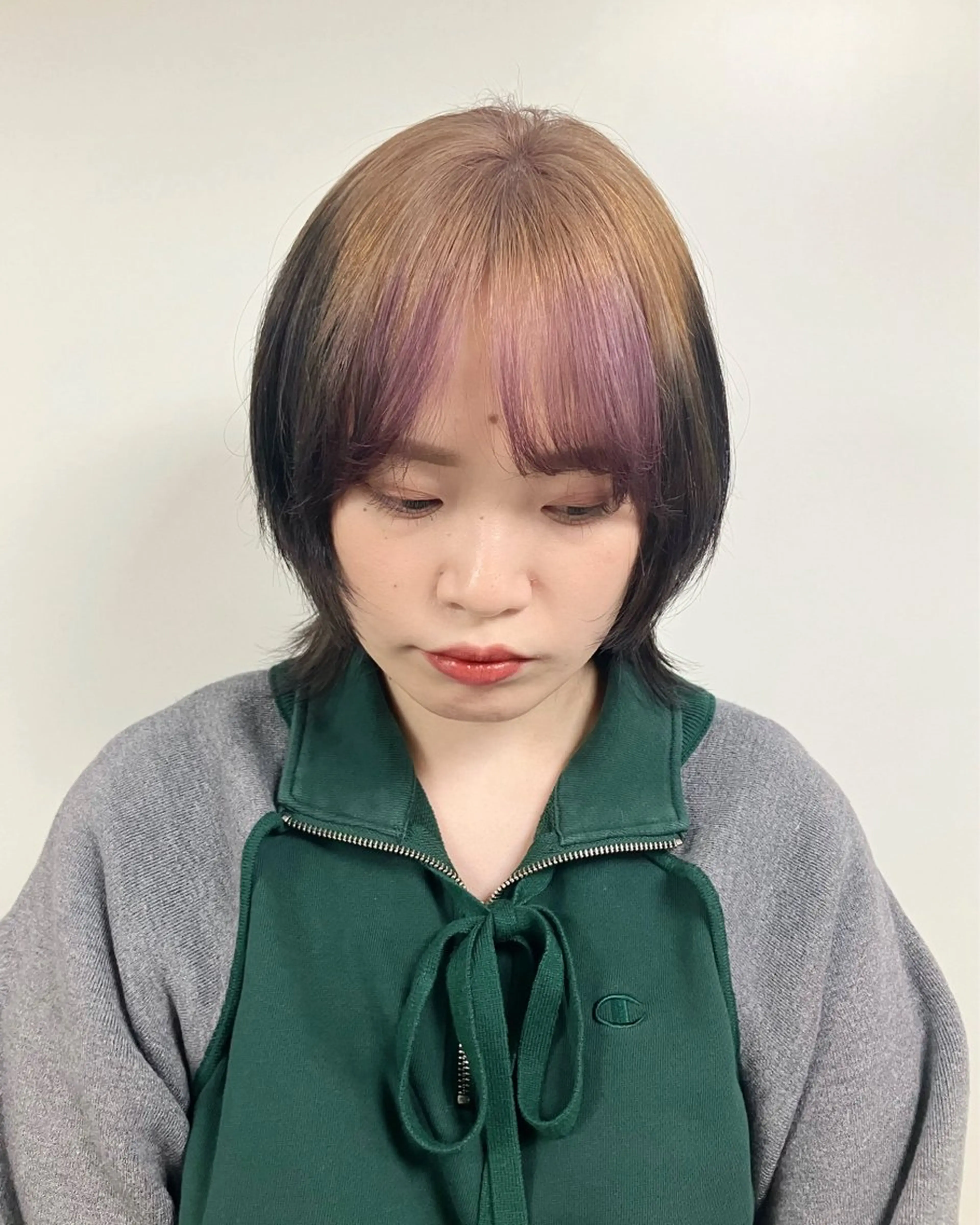 ミディアム ウルフカット moriofromlondon原宿本店所属・カットモデル🌈 fumikaのヘアスタイル