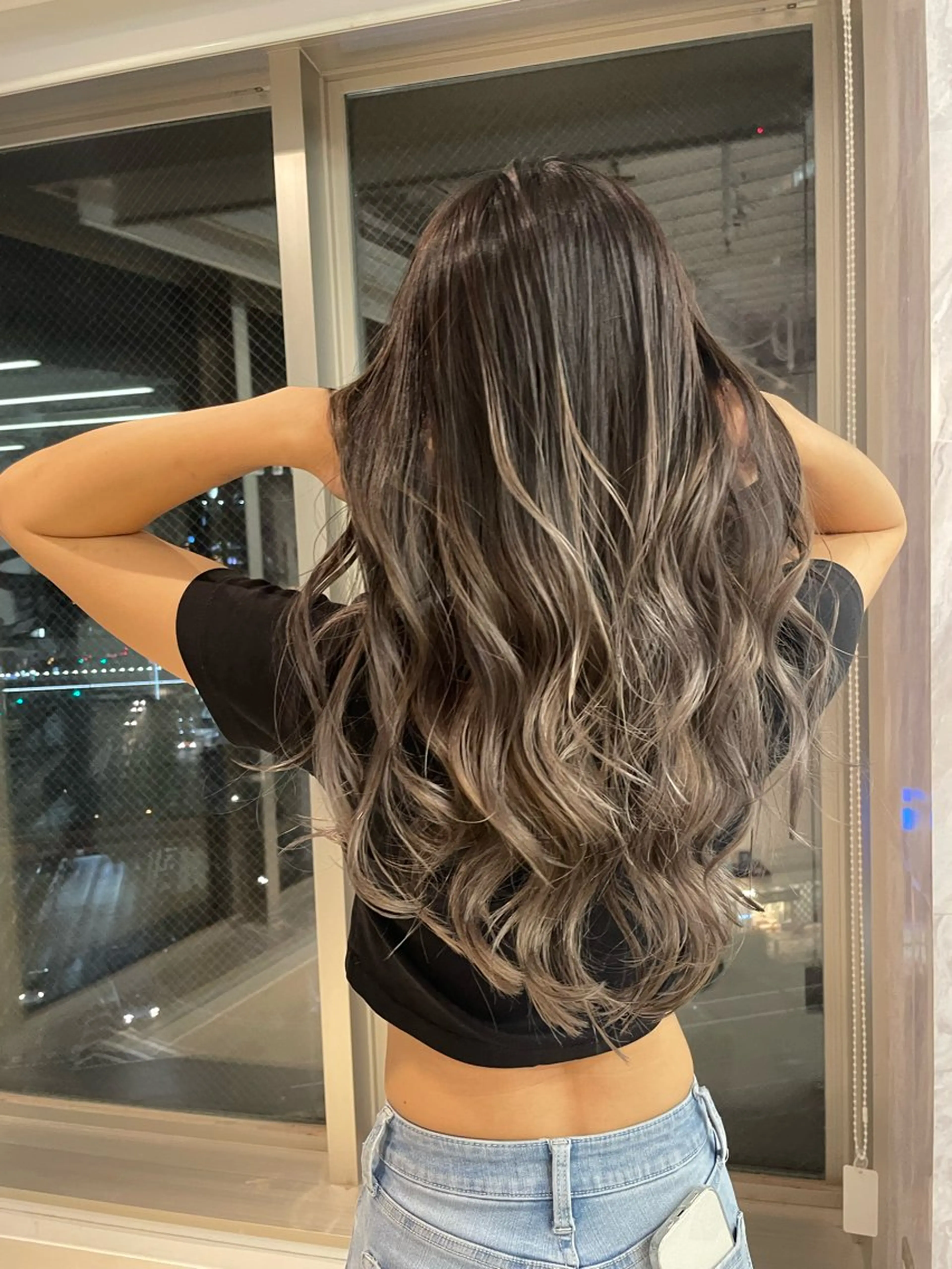 ロング カラー ヘアアレンジ バレイヤージュ レイヤーカット カット ヘアカラー トリートメント 🎗秋山勇 /三宮指名No.1のヘアスタイル