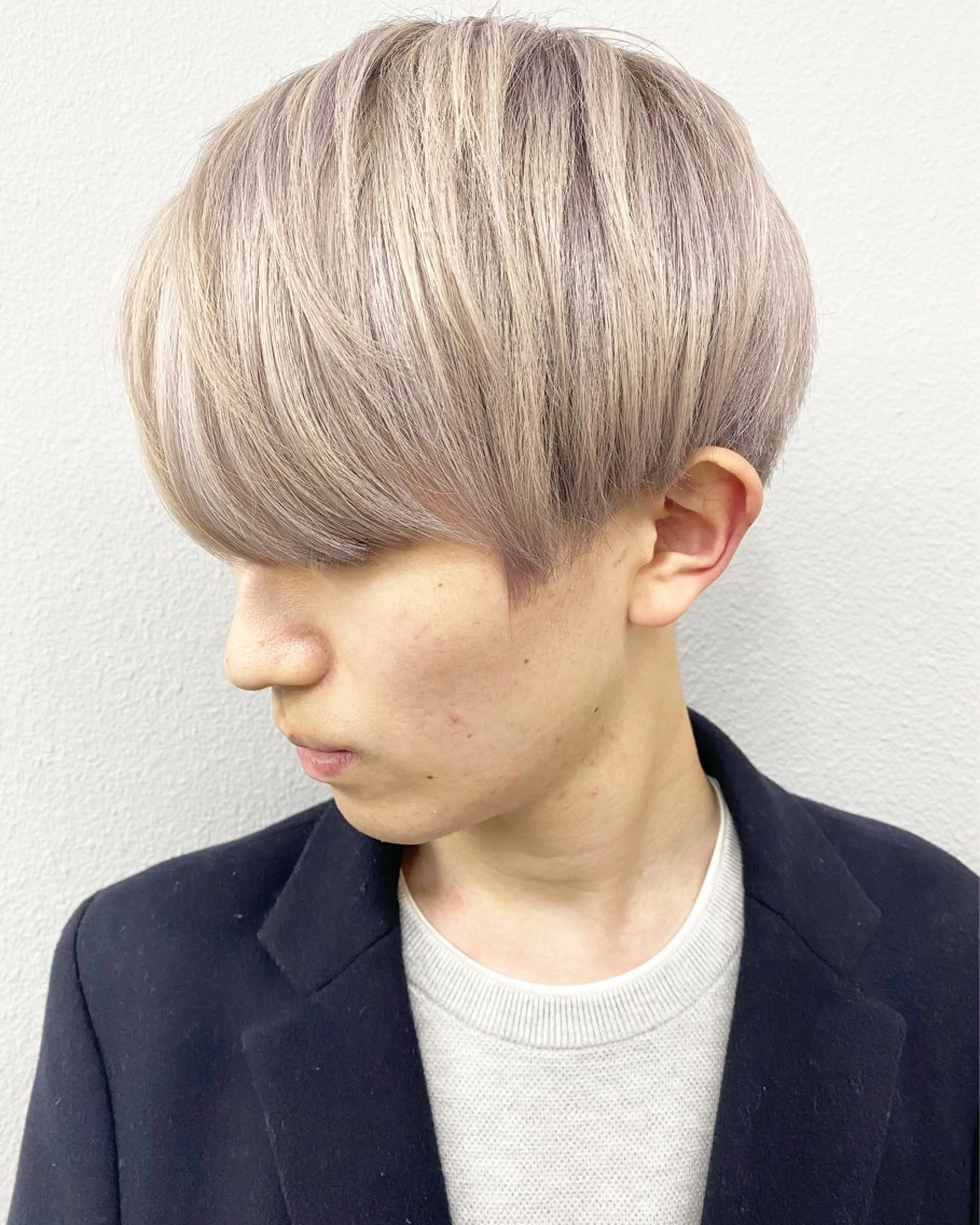 ショート カラー ハイトーンカラー REN/ケアブリーチ /ハイトーン/栄のヘアスタイル