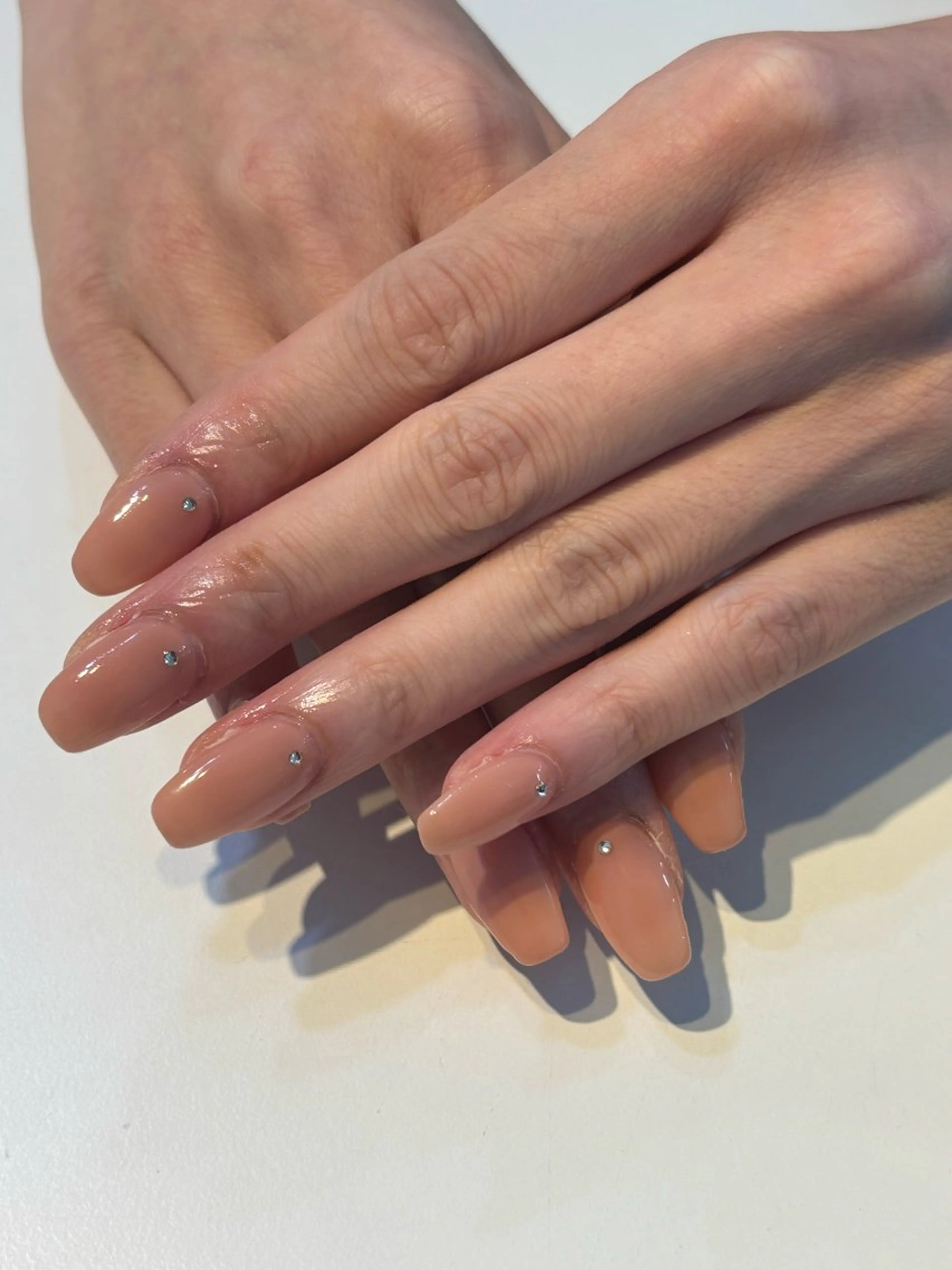 ネイル ワンカラーネイル Mellow【メロー】by Cherie la mer  新宿店 パラジェル取扱/フィルイン無料所属・海老澤 萌のネイルデザイン