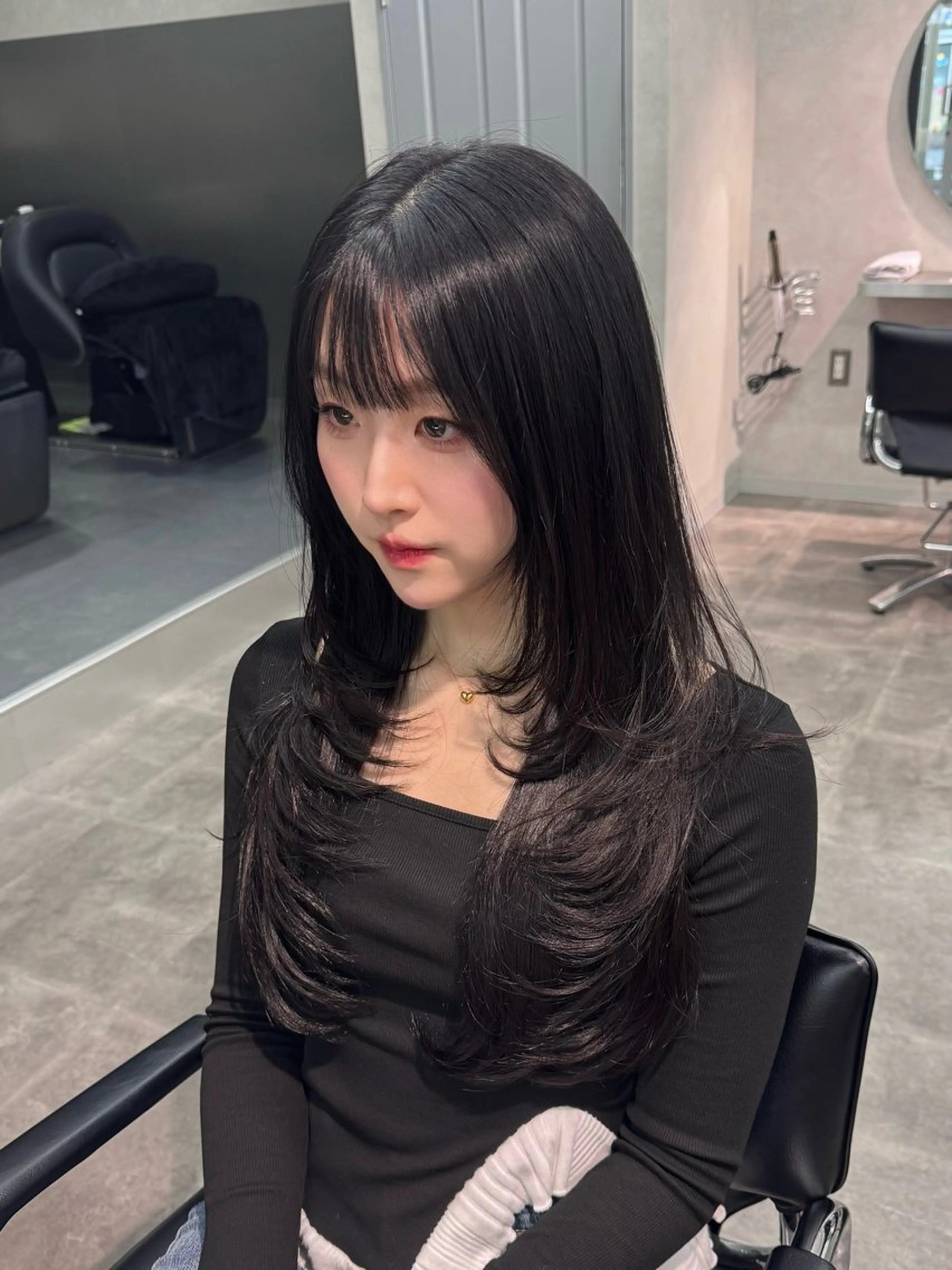 ロング カラー ベージュカラー ブリーチ ブリーチなしカラー 韓国風ヘア レイヤーカット カット ヘアカラー トリートメント 韓国レイヤーカット 🇰🇷透明感カラーのヘアスタイル