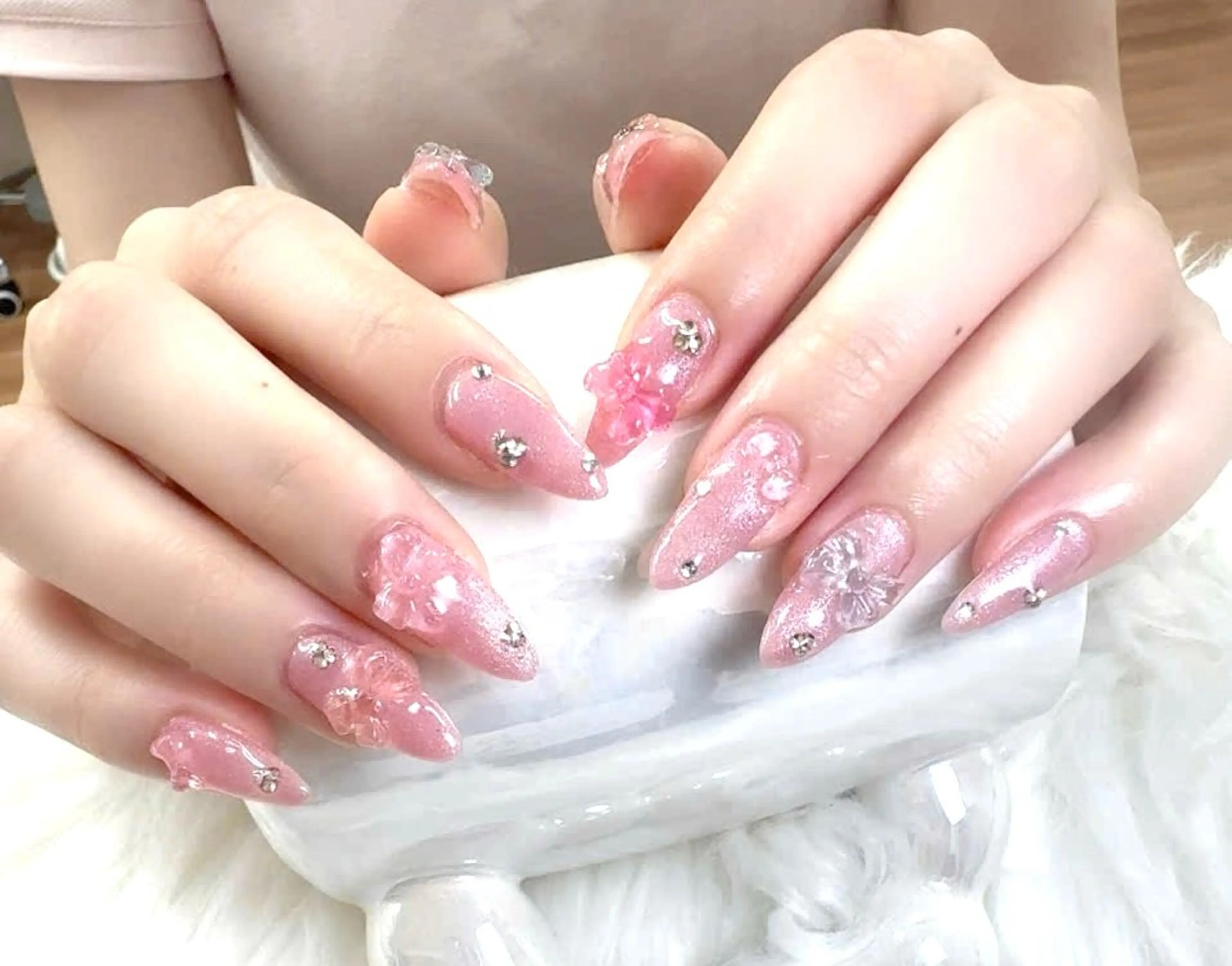 ネイル フットネイル フレンチネイル 韓国ネイル マグネットネイル ニュアンスネイル ハンドネイル Hara Nailのネイルデザイン