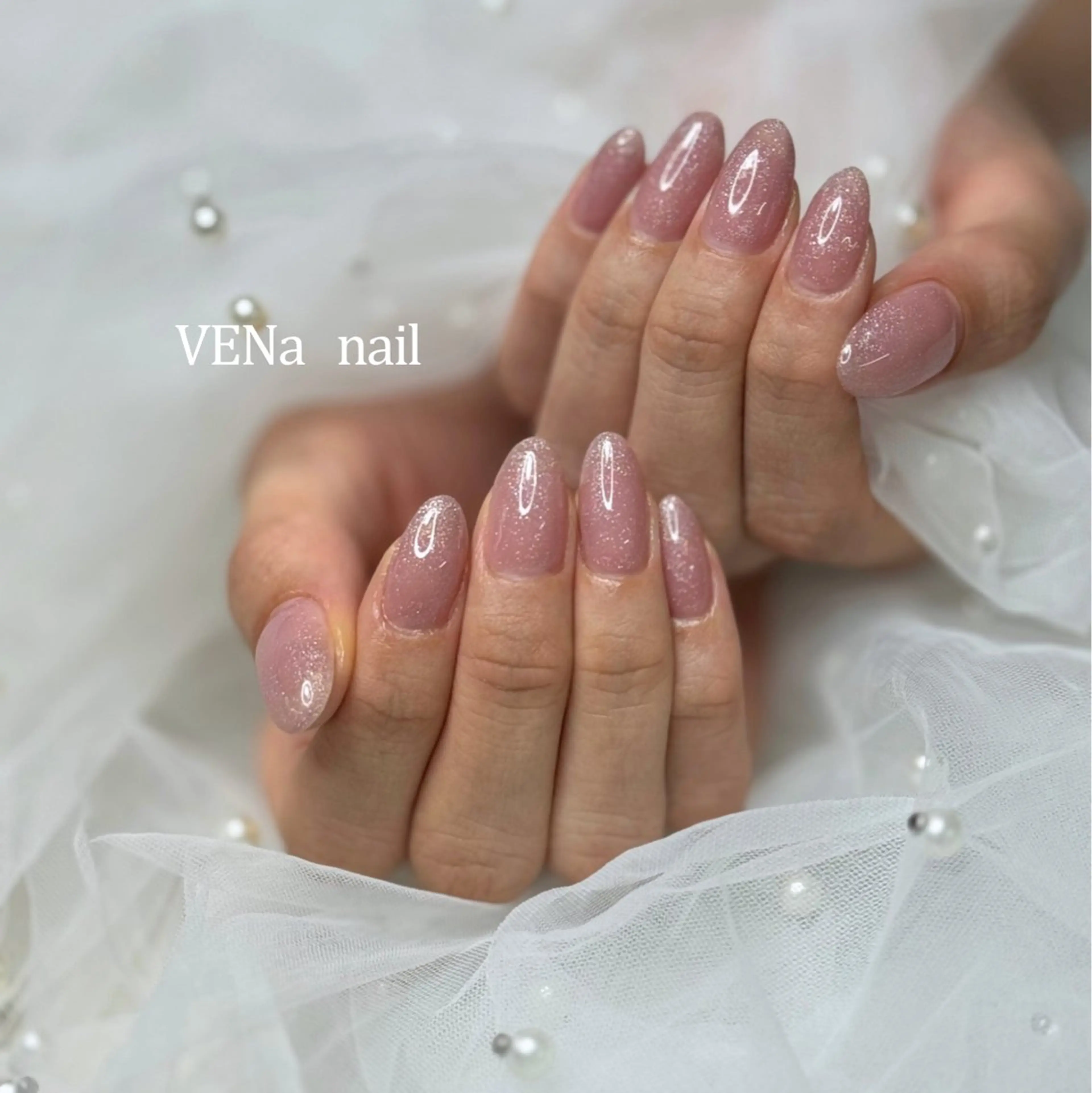 ネイル ボルドー フレンチネイル ジェルネイル ラメ(グリッター) オフィスネイル ハンドネイル VENa eye＆ nail salonのネイルデザイン
