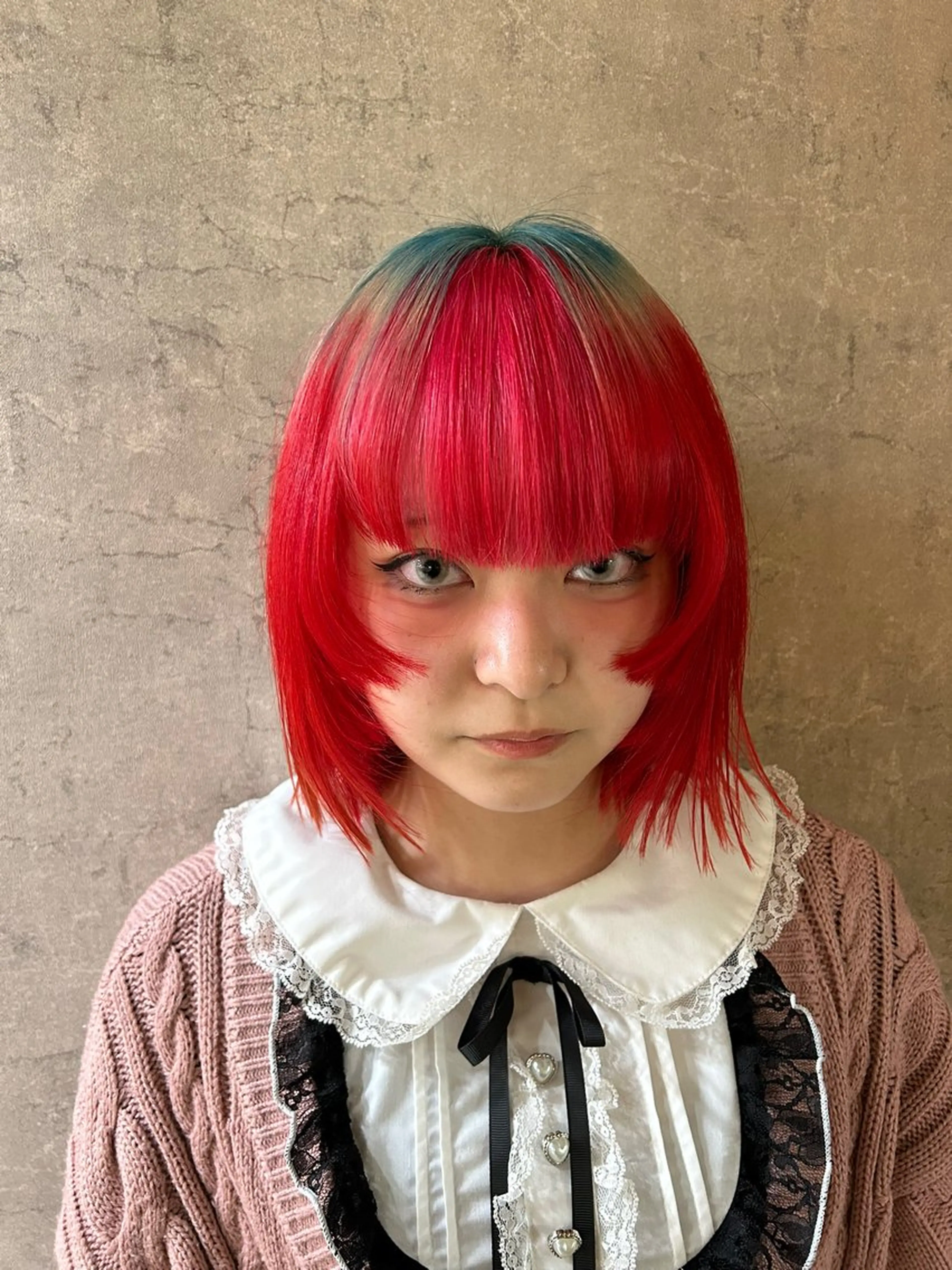 ショート ヘアカラー 透明感カラー &ハイトーンカラーのヘアスタイル
