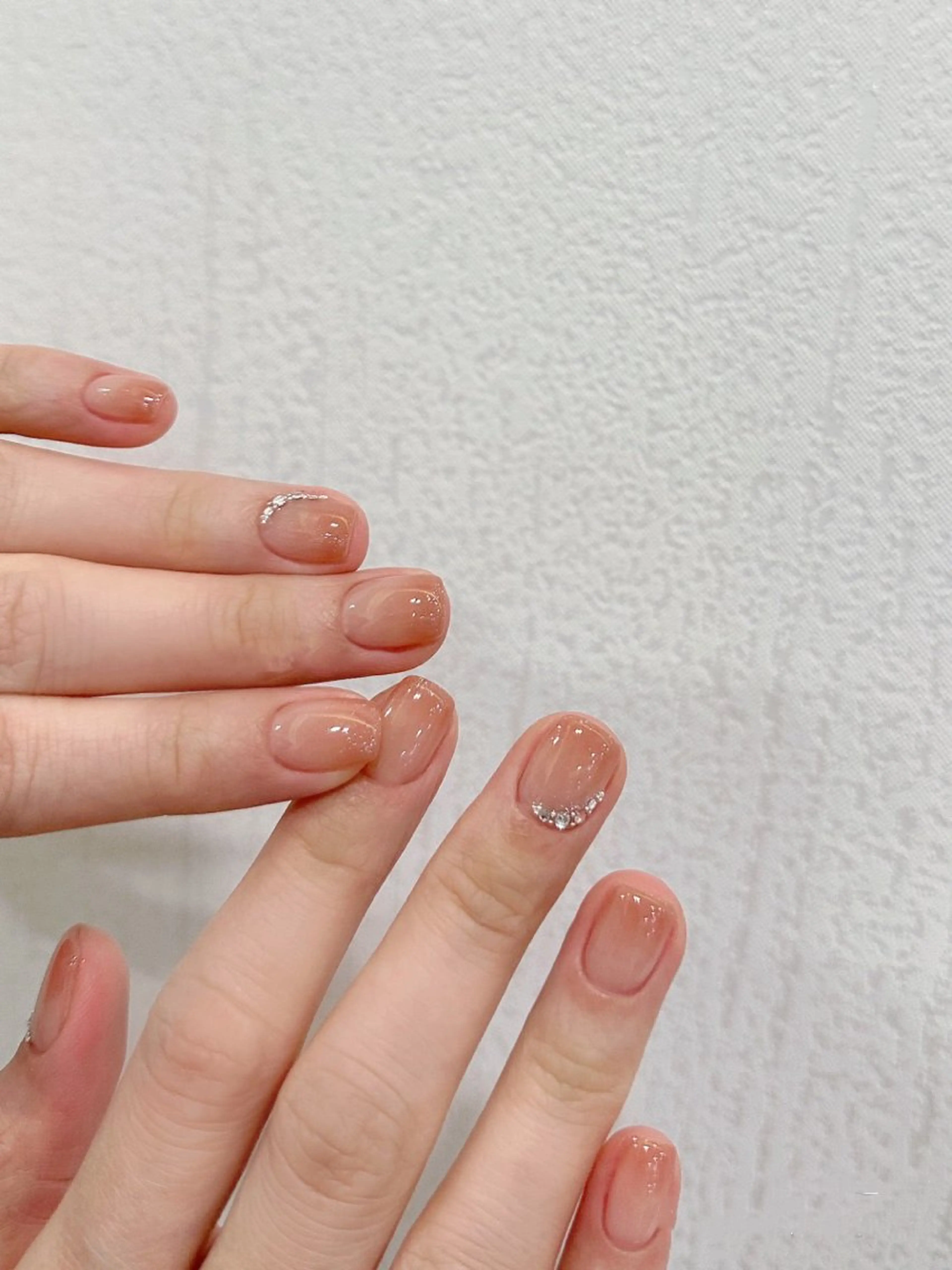 ネイル ジェルネイル ハート 韓国ネイル ニュアンスネイル オフィスネイル Niko nailサロンのネイルデザイン