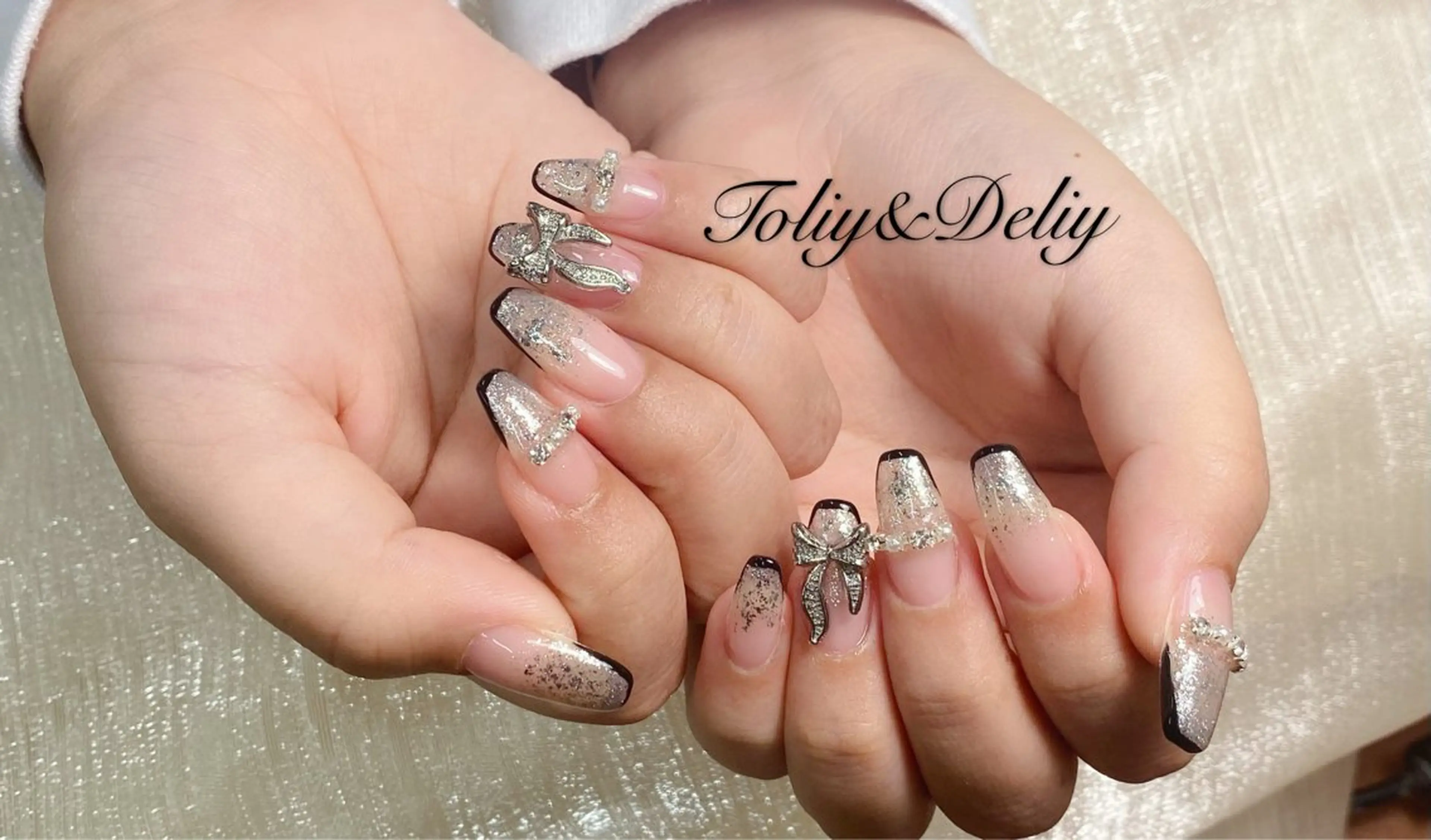 ネイル ハンドネイル ToliyDeliy Keilyのネイルデザイン