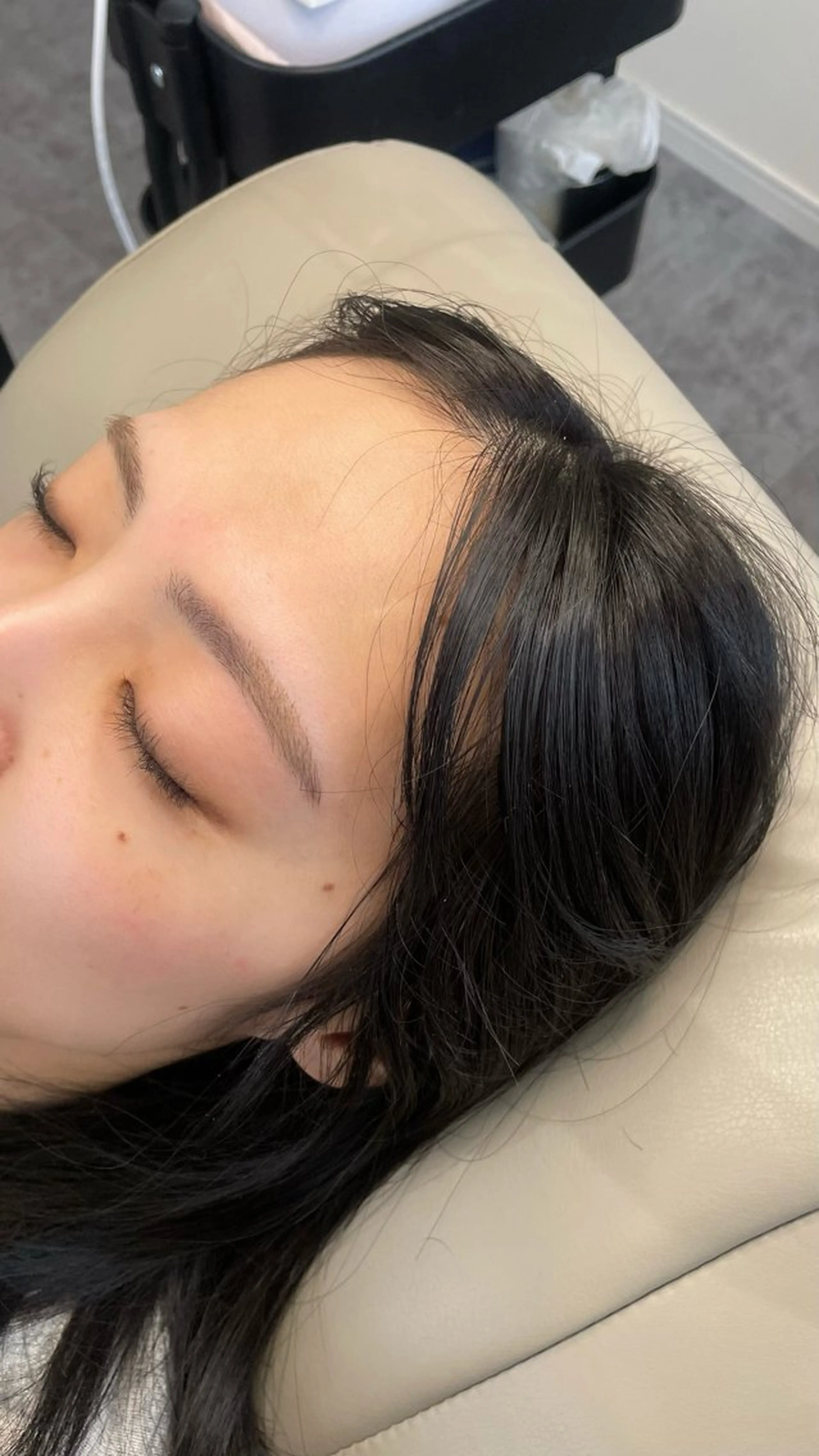 アイブロウ ワックス脱毛 眉カット その他(アイブロウ) 脱毛サロンとぅるん所属・脱毛サロンとぅるん 日野川角の眉毛・アイブロウイメージ