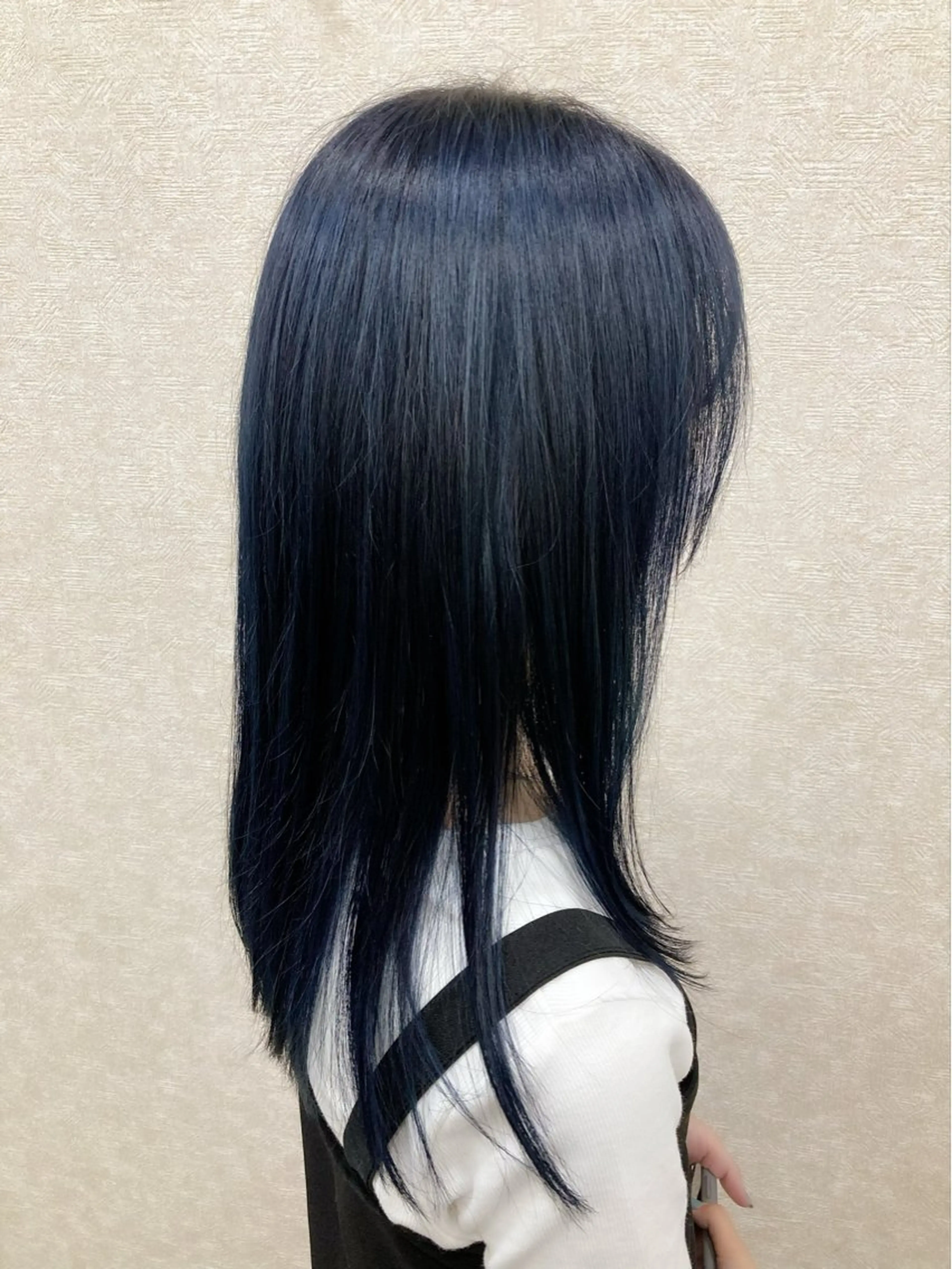 カラー 黒髪 ブリーチ ブルーカラー ブルーブラック HAIR&LIFE Omote町田店所属・ヘアーアンドライフ オモテのヘアスタイル