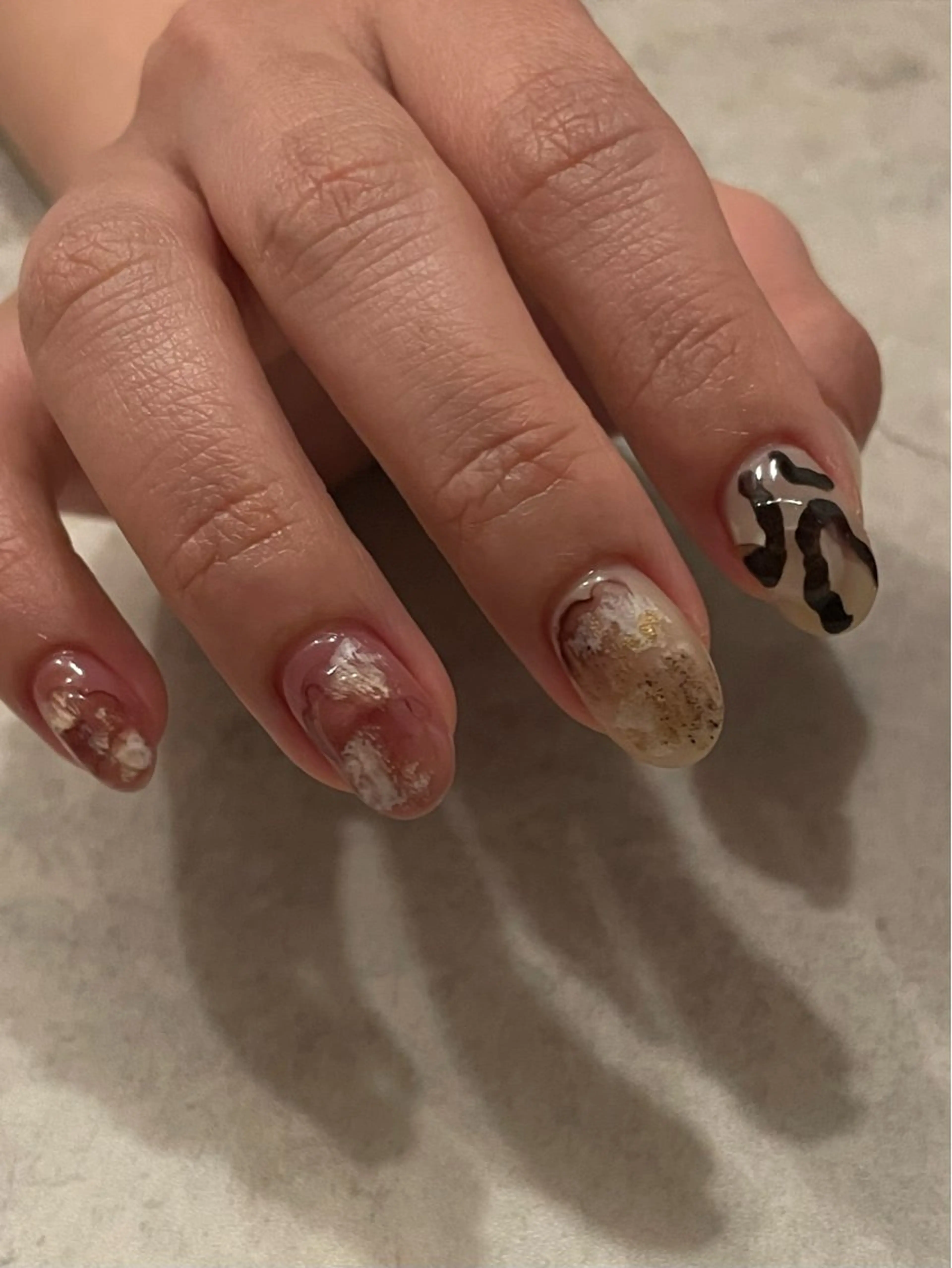 ネイル ハンドネイル roof nailのネイルデザイン