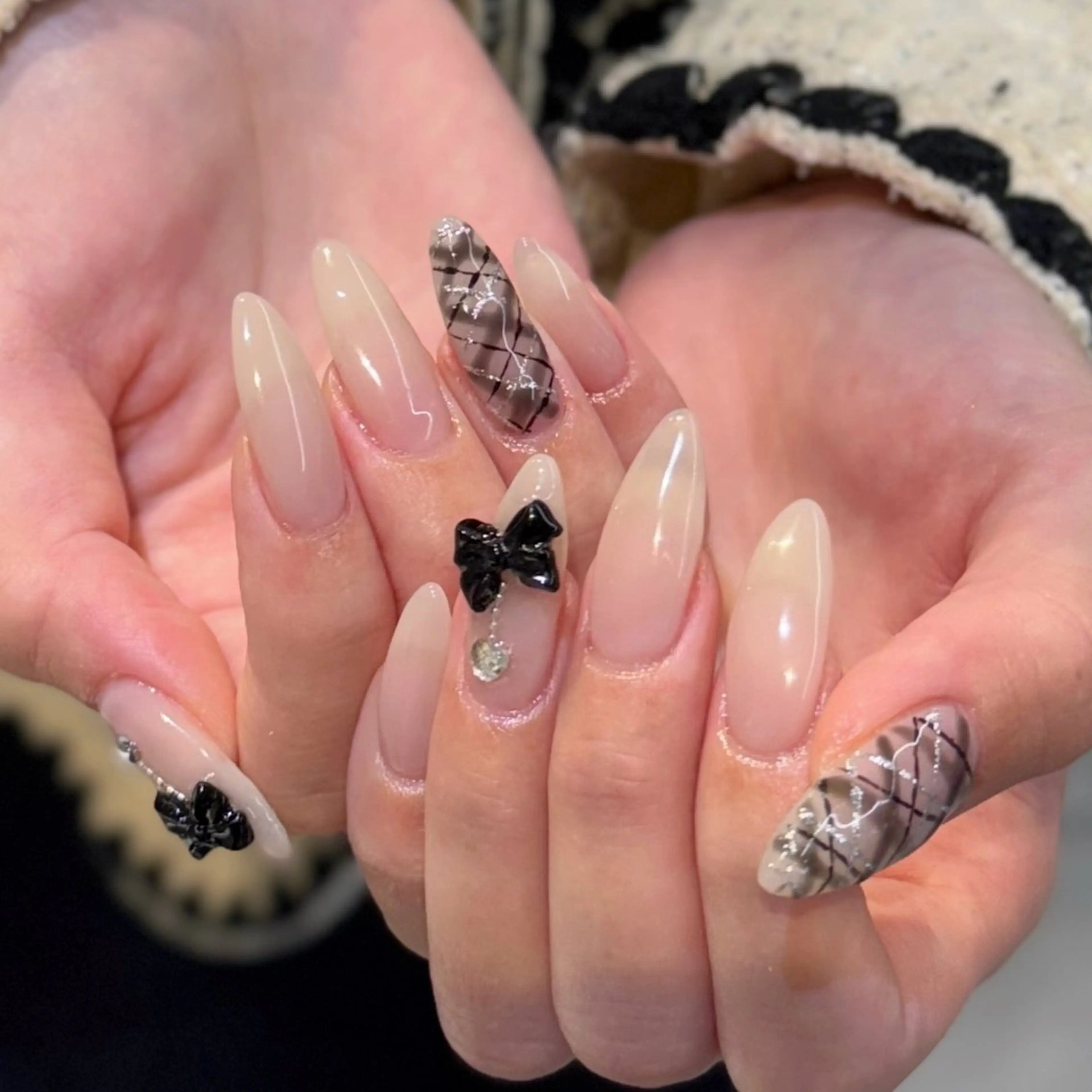 ネイル ハンドネイル ハンドケア Chizuru 💫のネイルデザイン