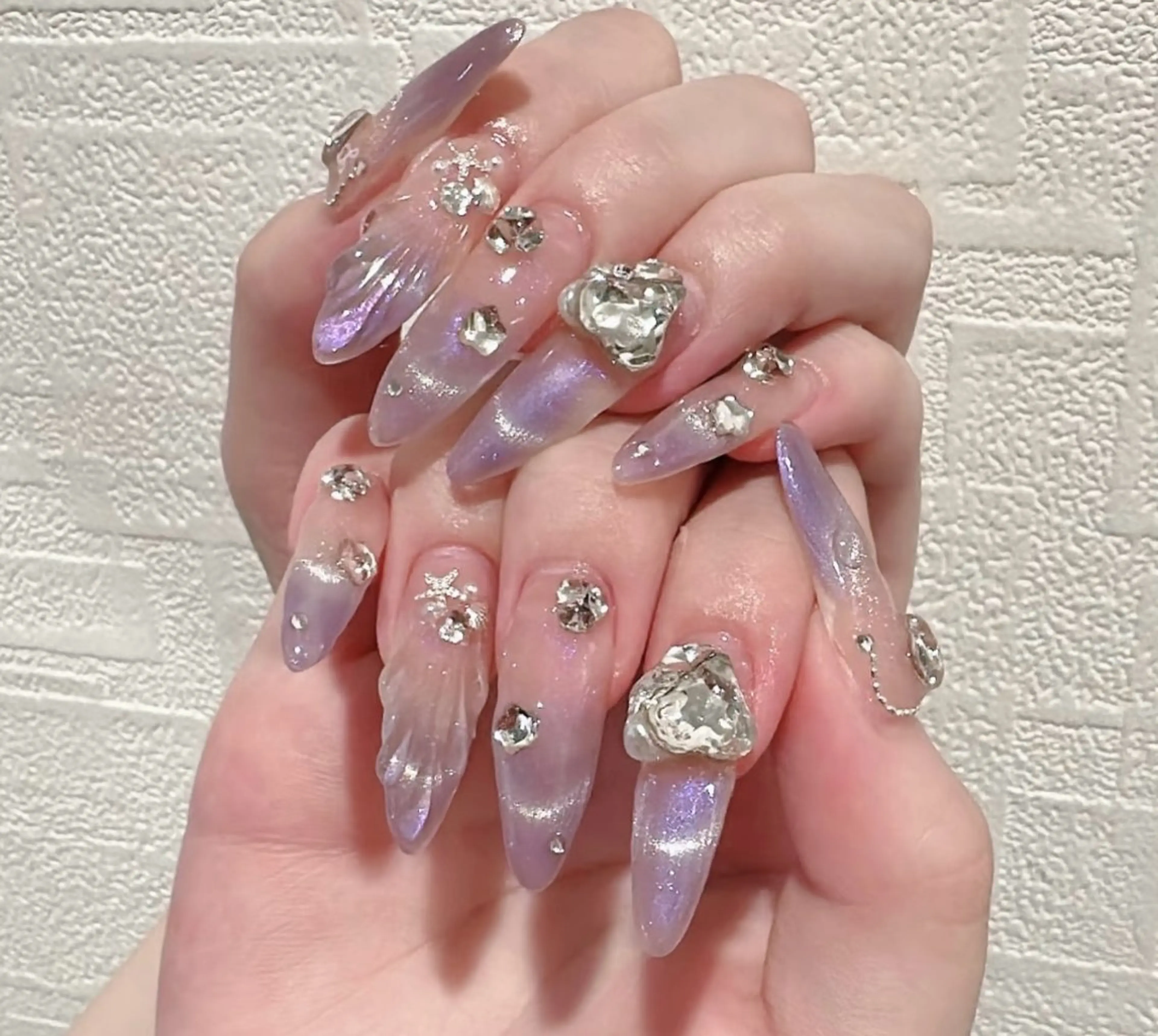 ネイル アートネイル チークネイル 長さ出し フラッシュネイル キラキラネイル ハンドネイル ハンドケア for you.Nail Salon所属・For you. Nail Salonのネイルデザイン