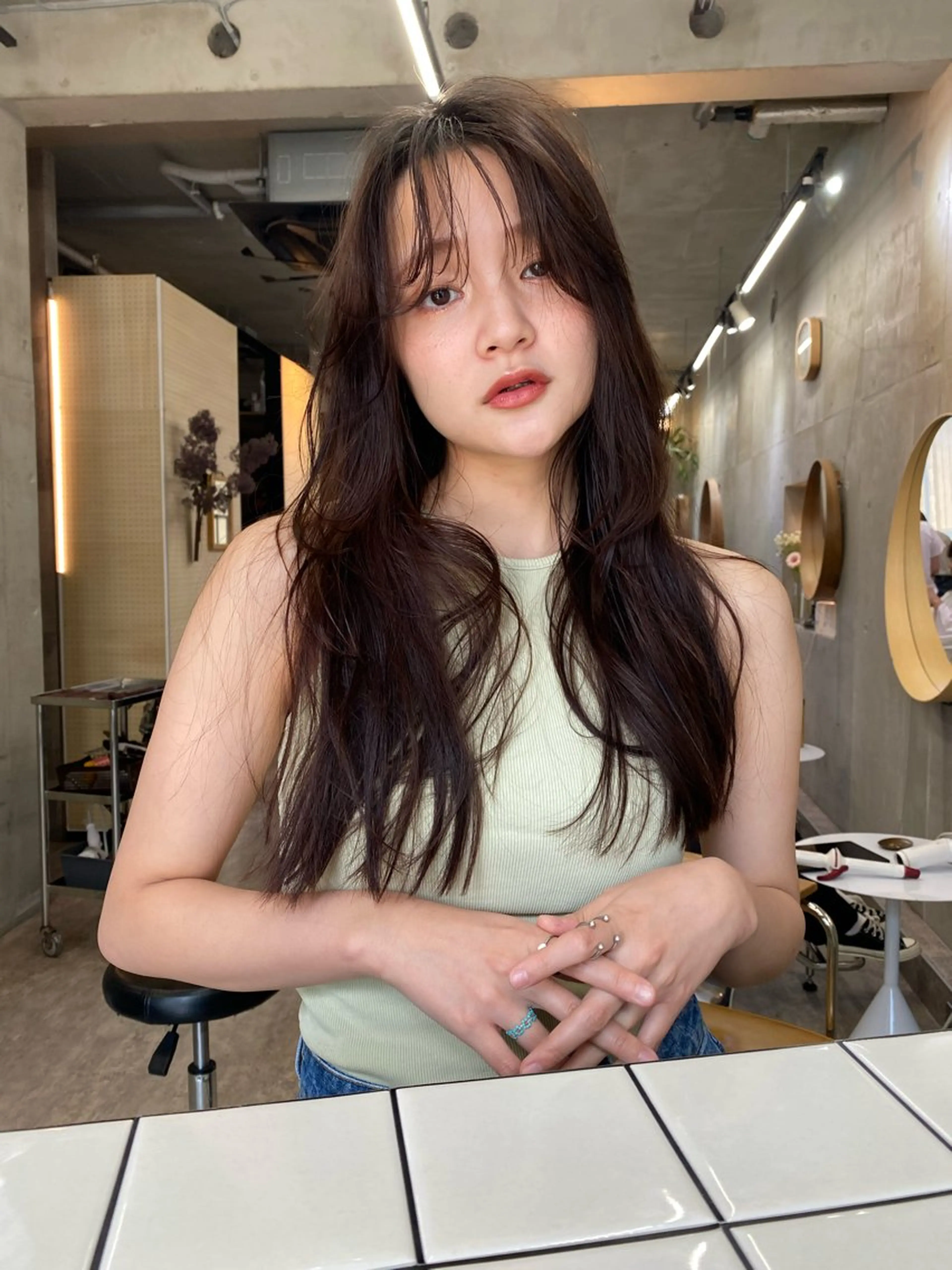 ロング カラー ベージュカラー ブリーチ ケアブリーチ 透明感カラー ダブルカラー ヘアカラー SALT WATER所属・🫐 𝐌𝐚𝐨 🫐ボブモデル募集のヘアスタイル